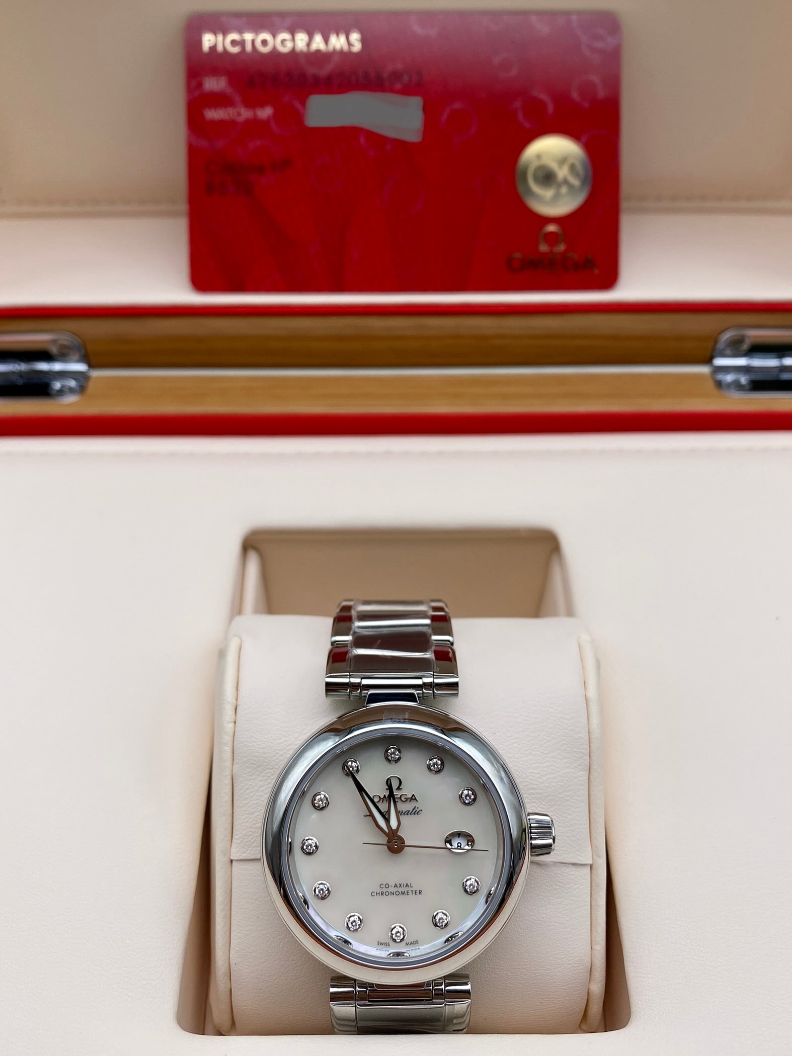 Omega De Ville Ladymatic 34 mm 425.30.34.20.55.002 2025