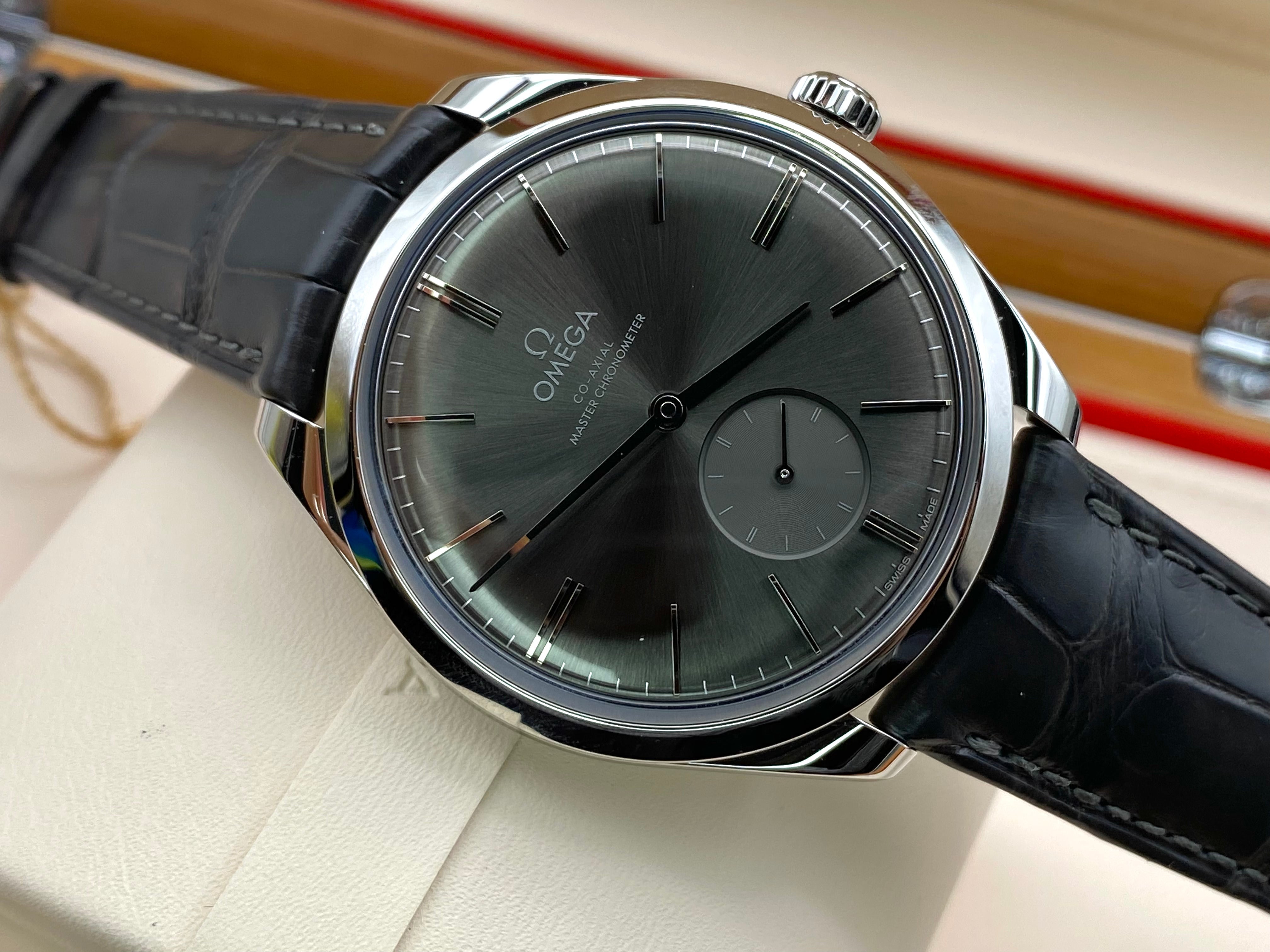 Omega De Ville Tresor 40 mm 435.13.40.21.06.001 2022