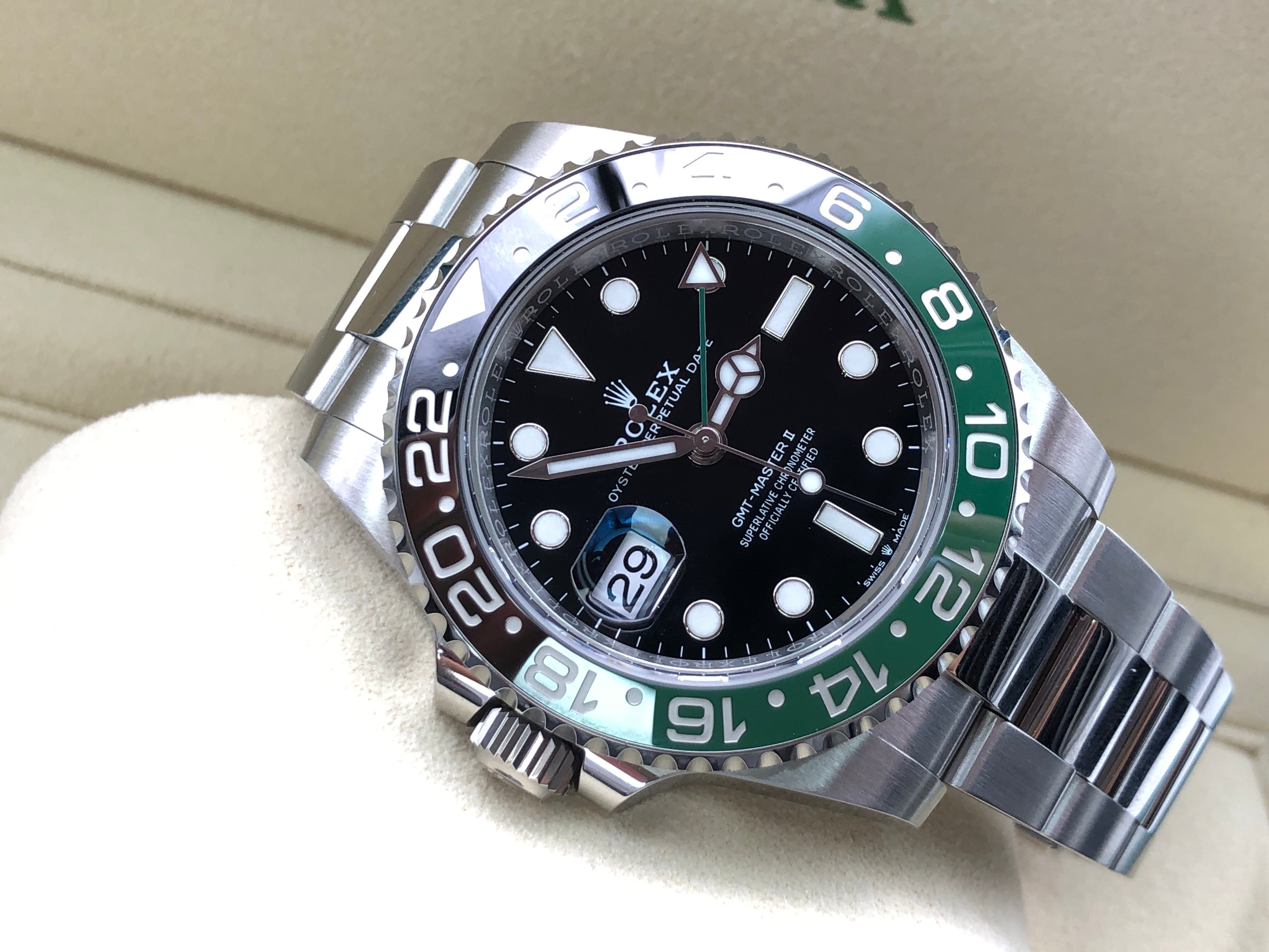 Rolex GMT-Master II 40mm 126720Vtnr Oyster 2024