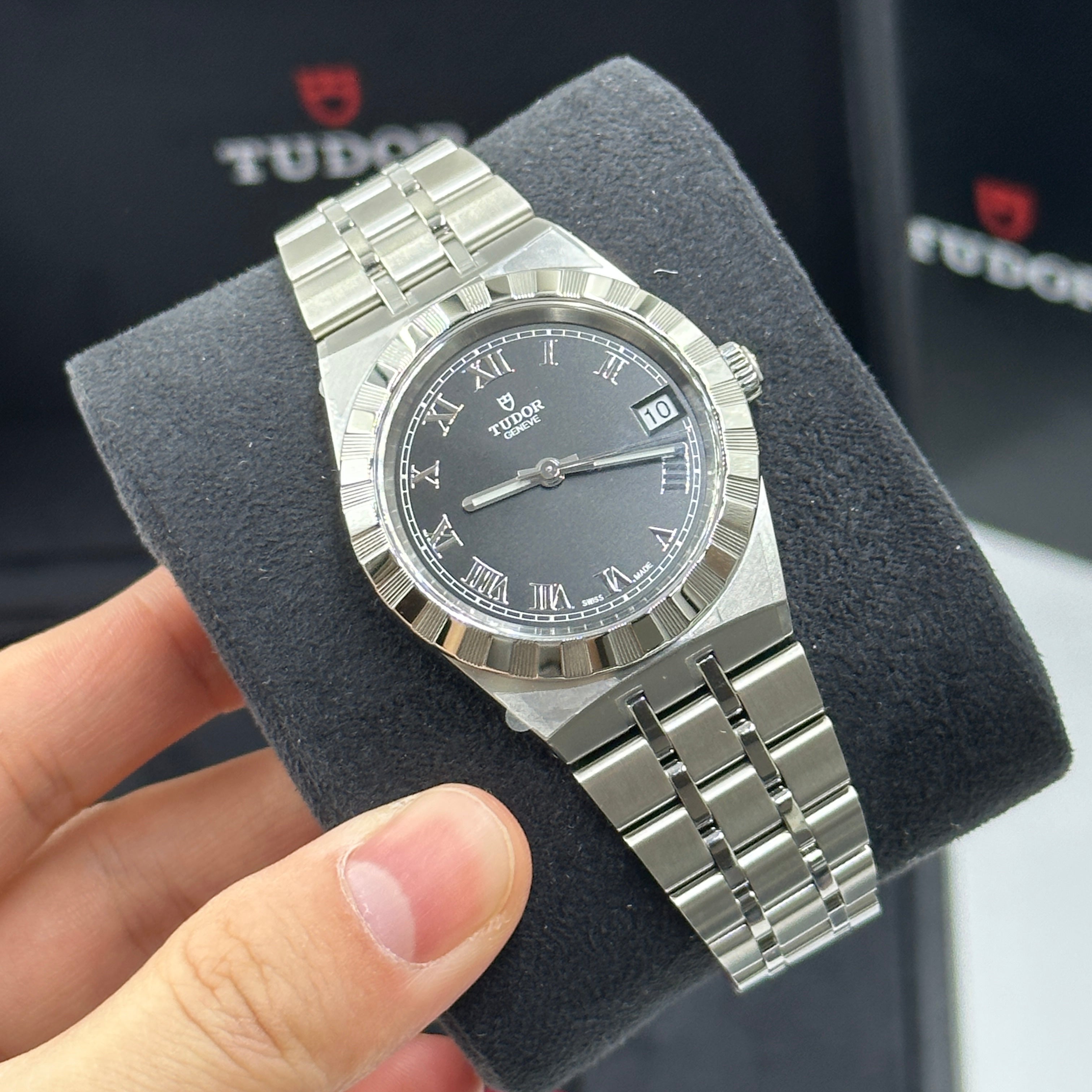 Tudor Tudor Royal 34mm 28400-0003 Black Roman Steel 2022
