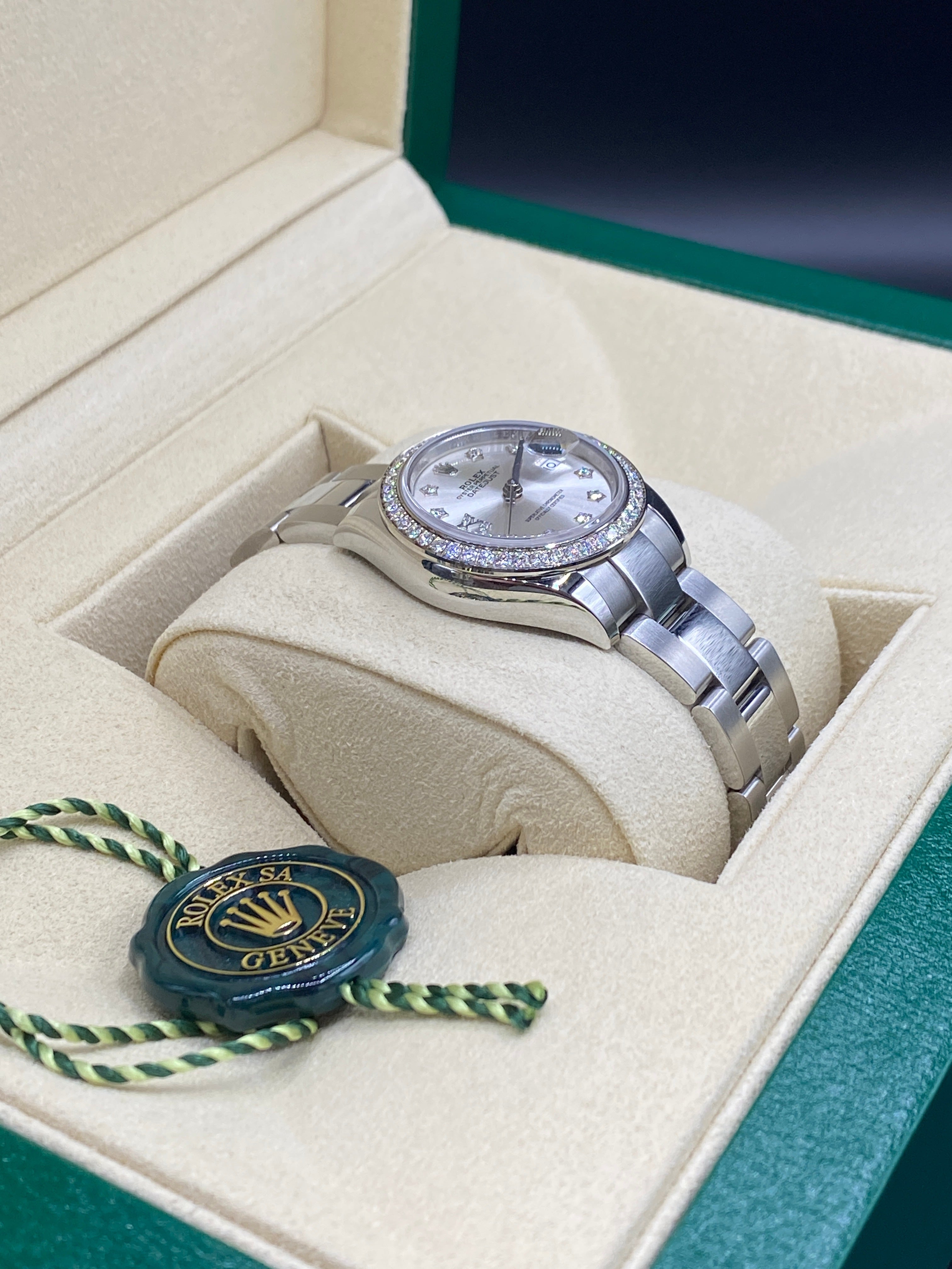 Rolex Lady-Datejust 279384G Silver Star Oyster 2024