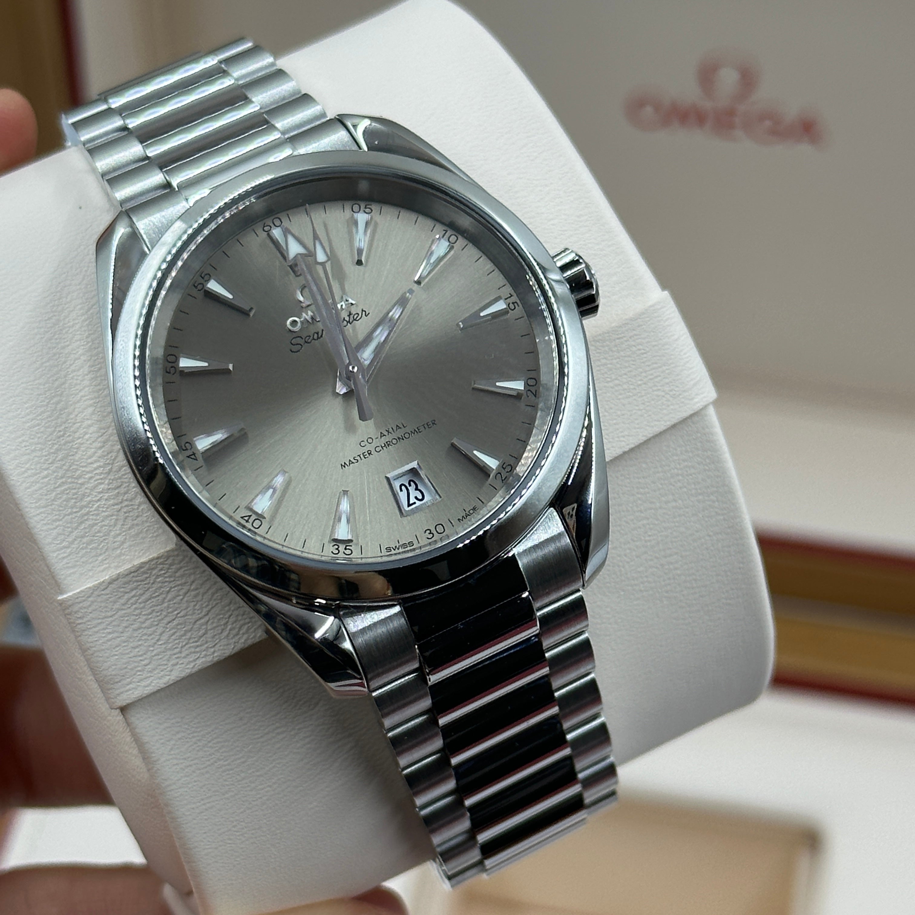 Omega Seamaster Aqua Terra Shades 38 mm 220.10.38.20.09.001 2025
