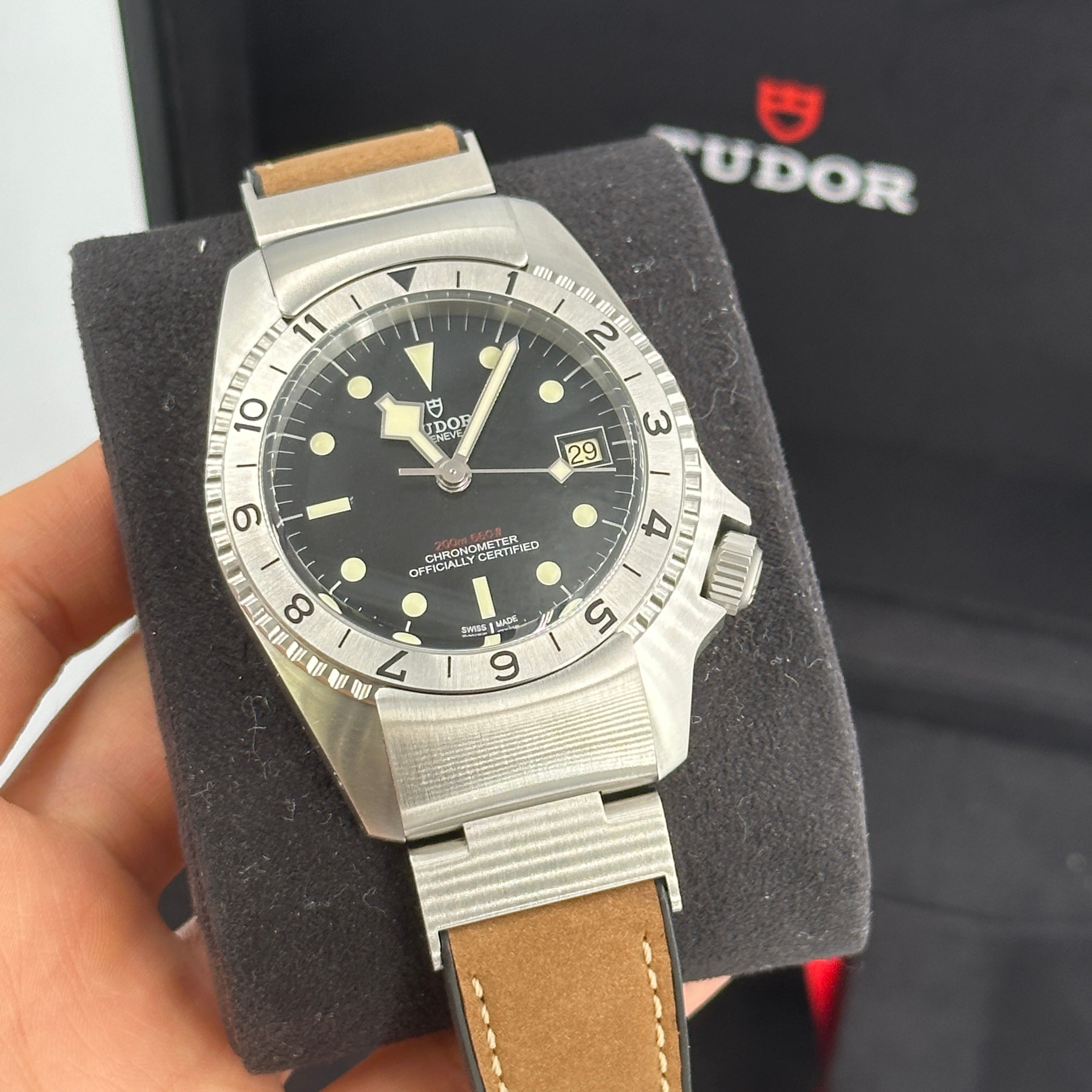 Tudor Black Bay P01 42mm 70150-0001 Black Leather 2024