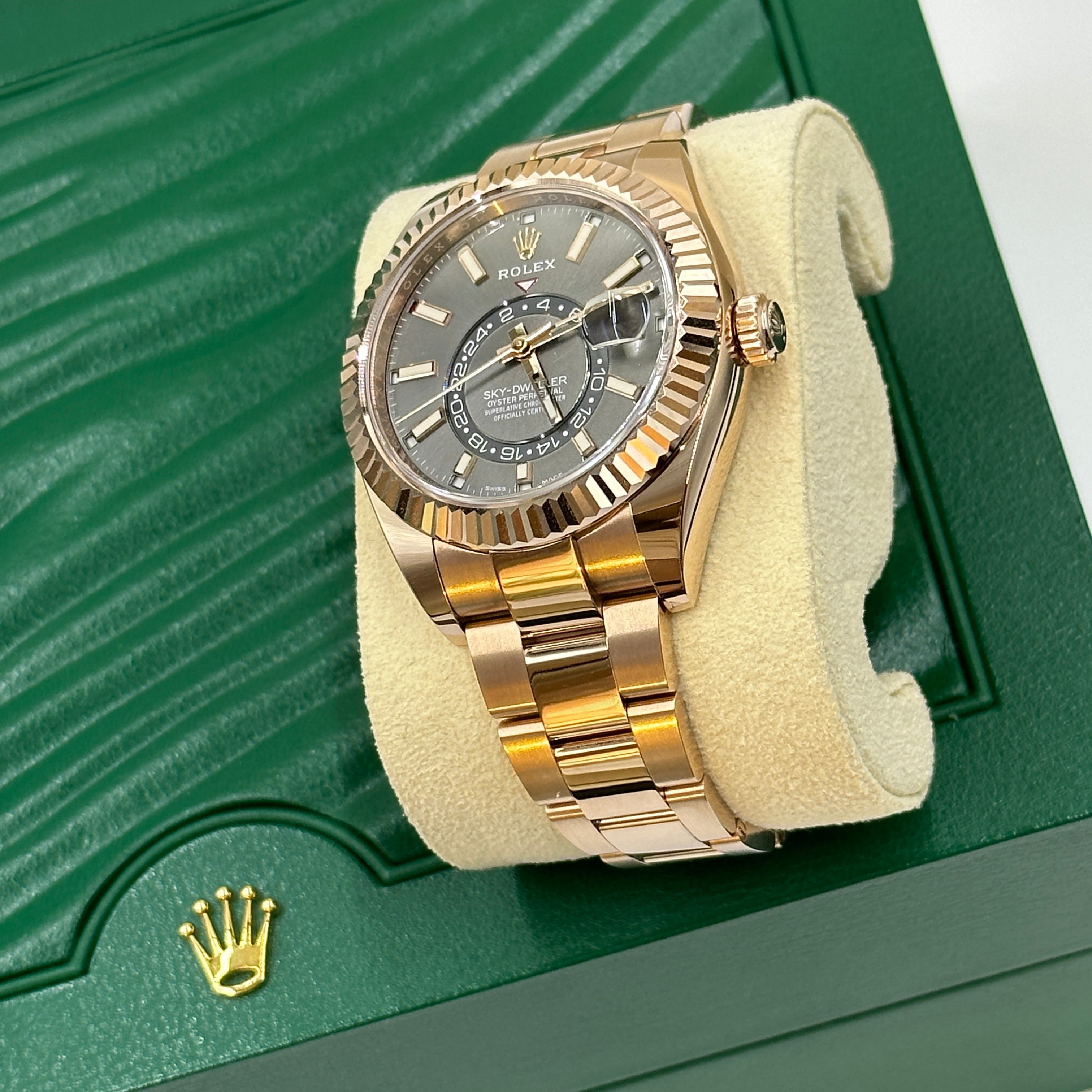 Rolex Sky-Dweller 42mm 326935 Grey 2022