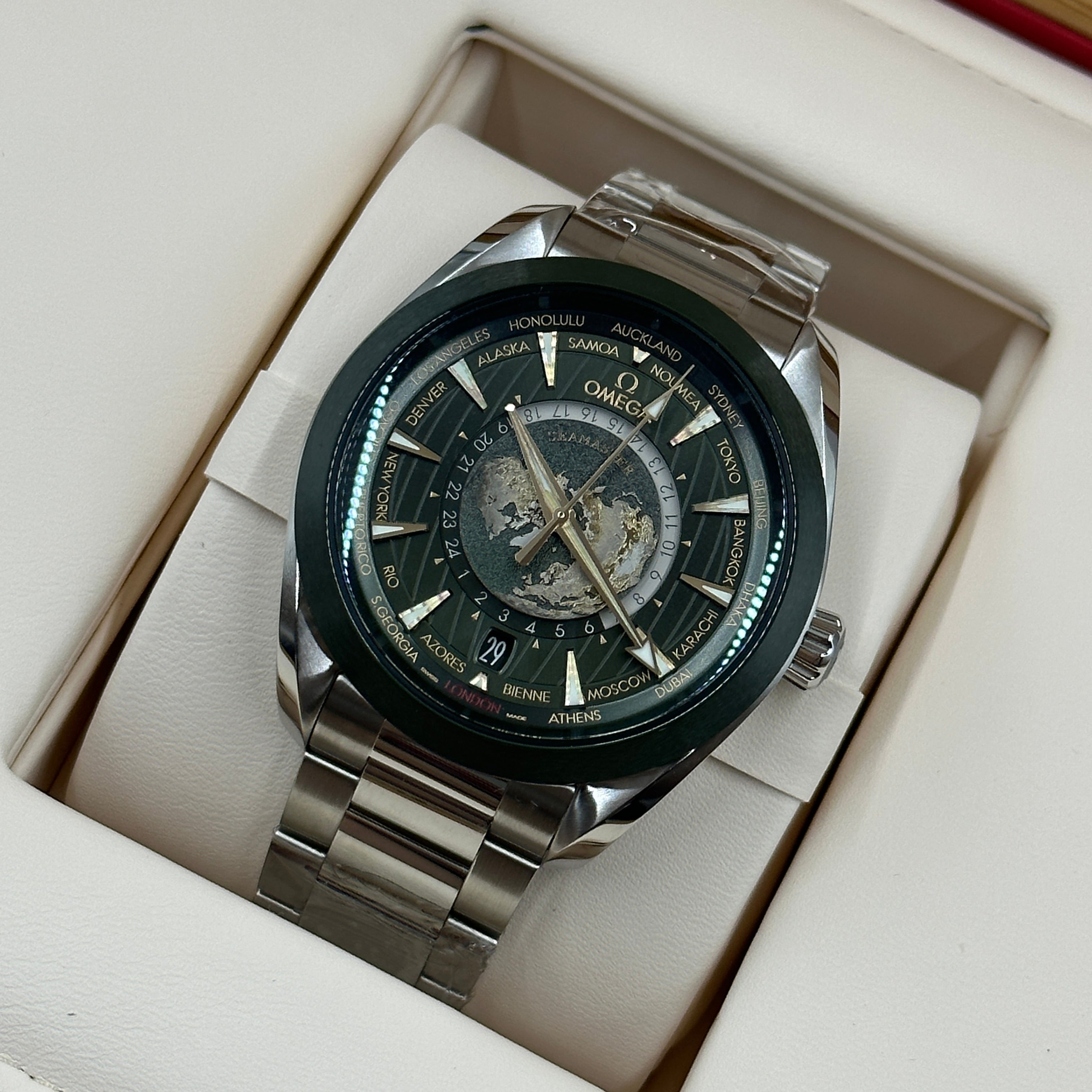 Omega Seamaster Aqua Terra 150M 43 mm 220.30.43.22.10.001 2023 GKO
