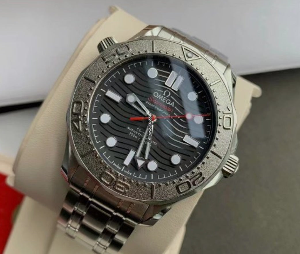 Omega Seamaster Diver 300 M Co-axial Master Chronometer  210.30.42.20.01.002 2026
