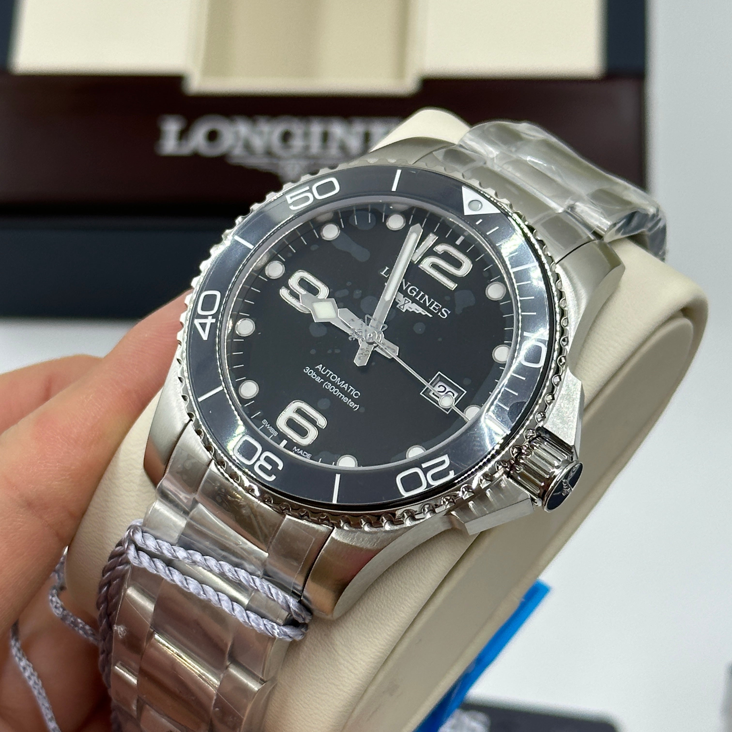 Longines HydroConquest 43mm L3.782.4.56.6 2025