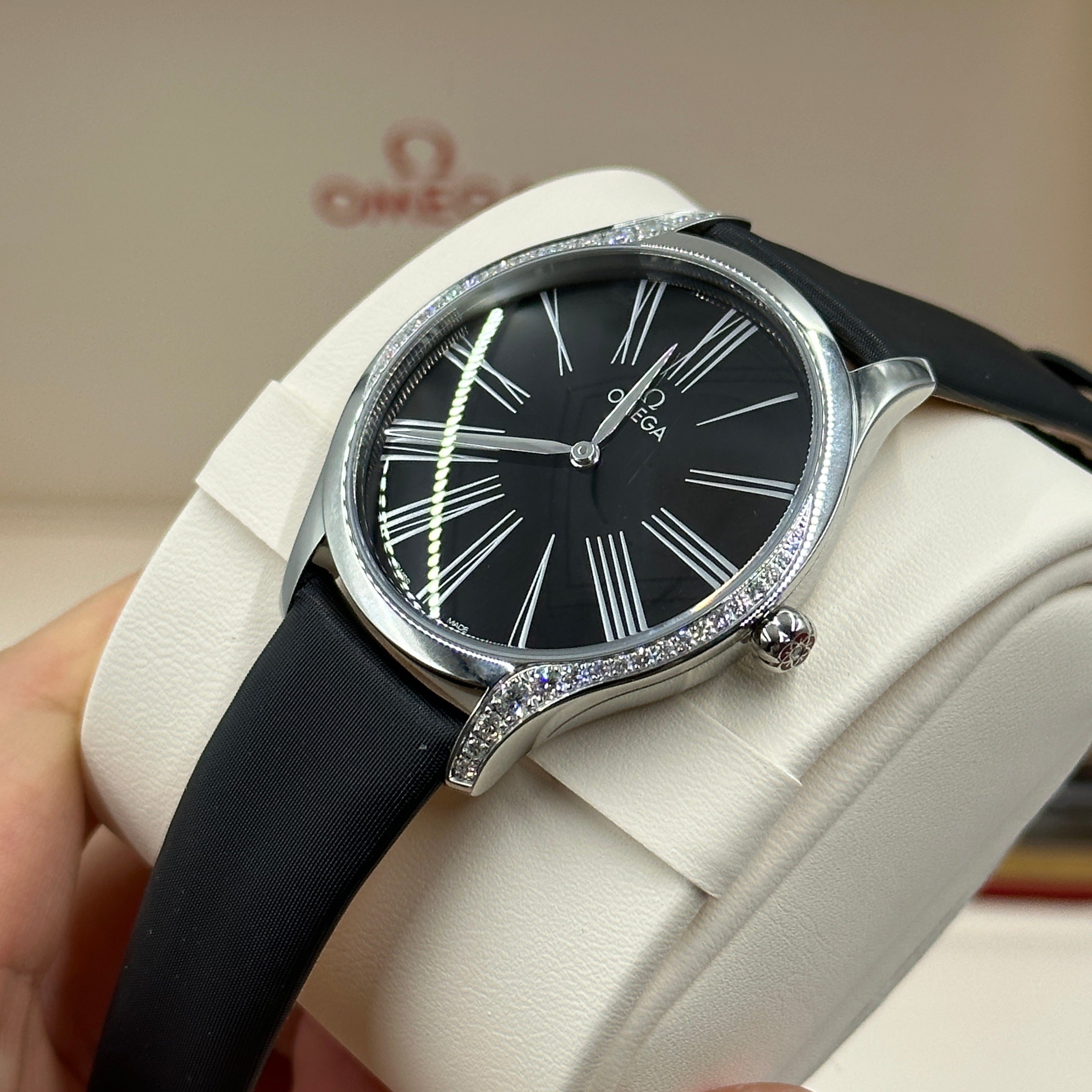 Omega De Ville Tresor 39 mm 428.17.39.60.01.001 2025