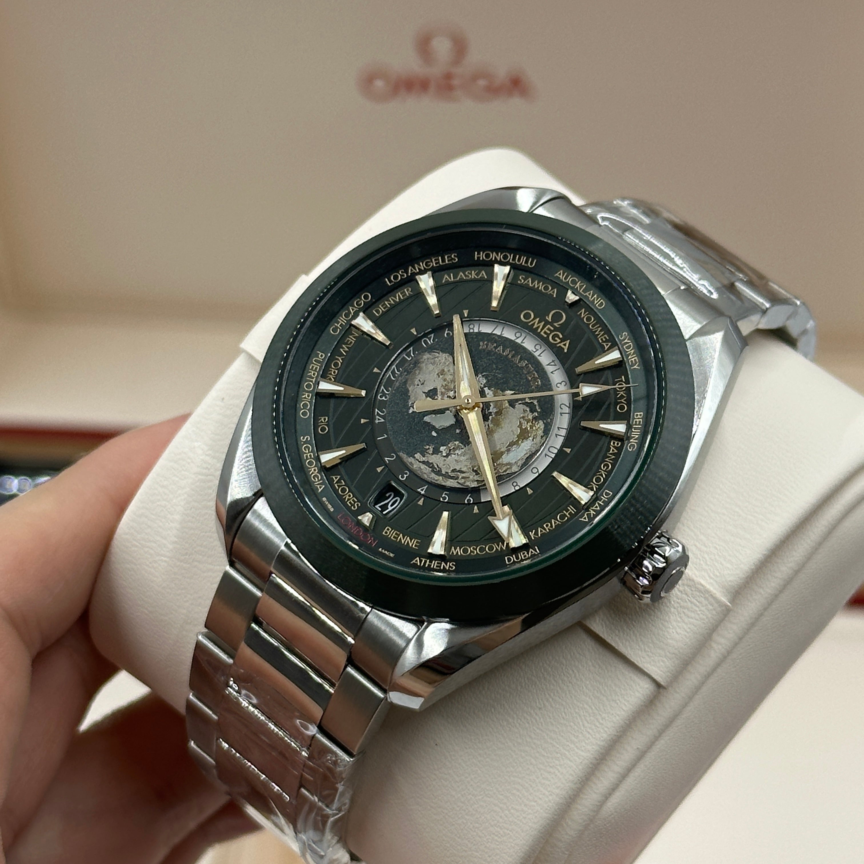 Omega Seamaster Aqua Terra 150M 43 mm 220.30.43.22.10.001 2023 GKO