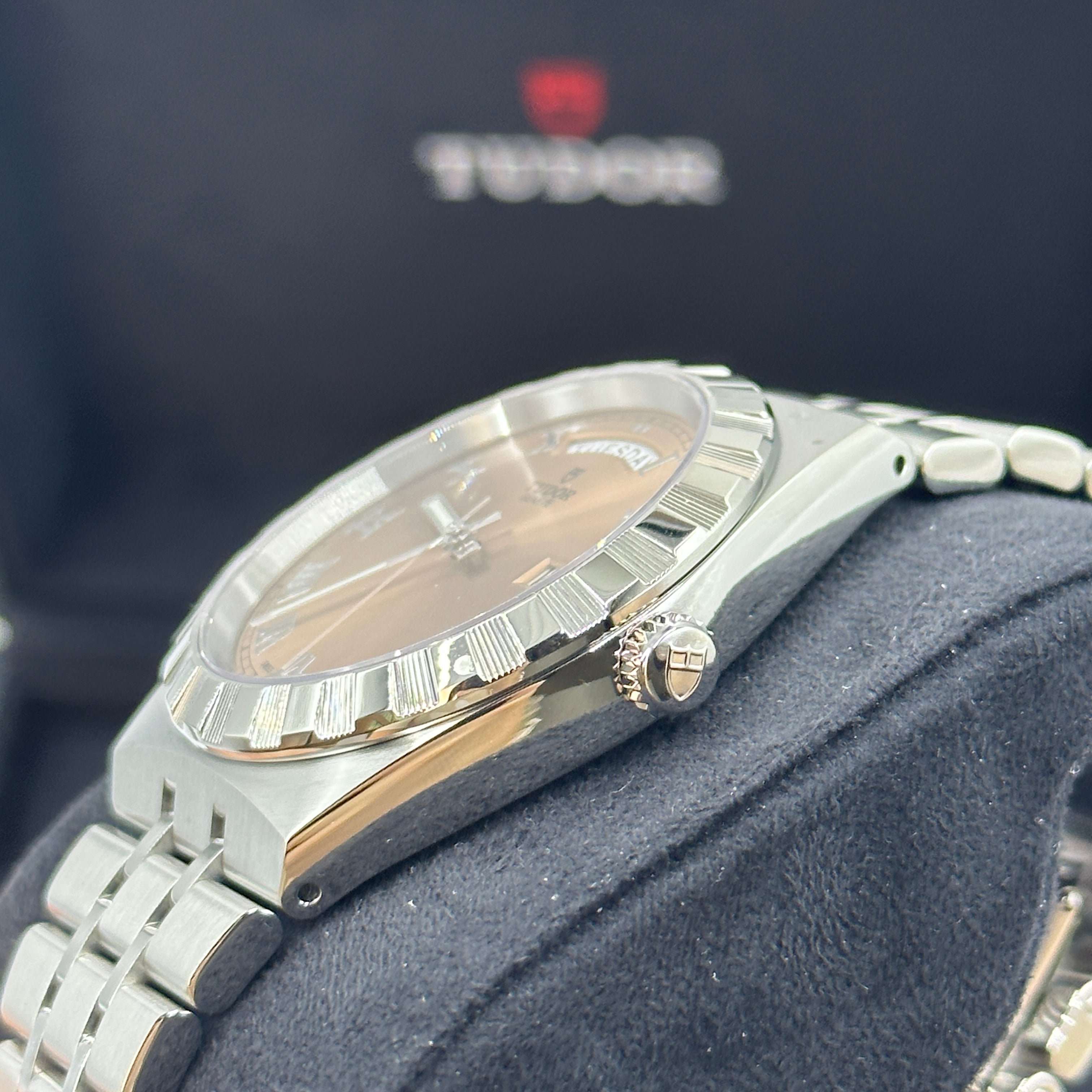Tudor Tudor Royal 41mm 28600-0009 Pink Roman 2025