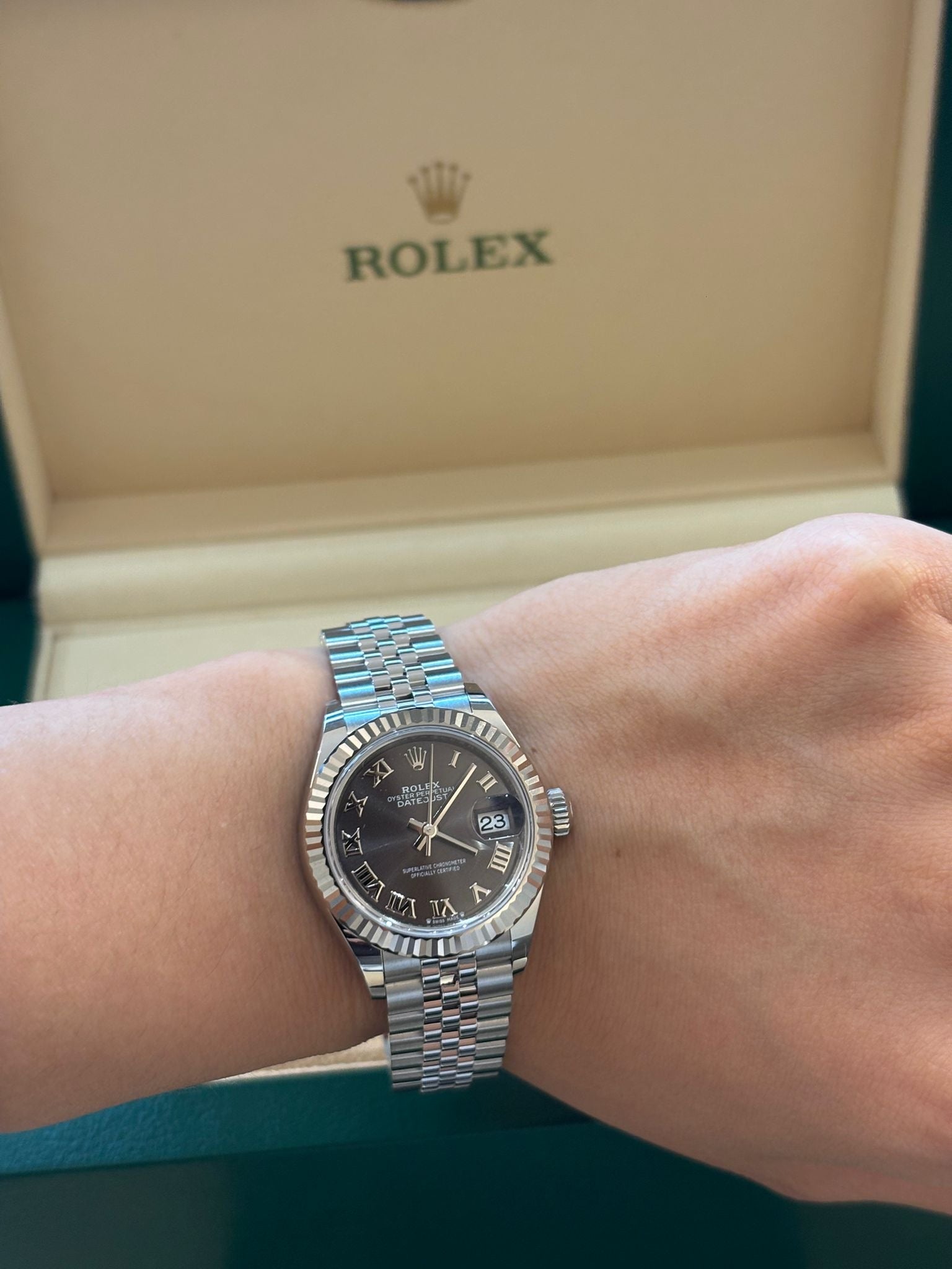 Rolex Lady-Datejust 279174 Grey Roman Oyster 2025