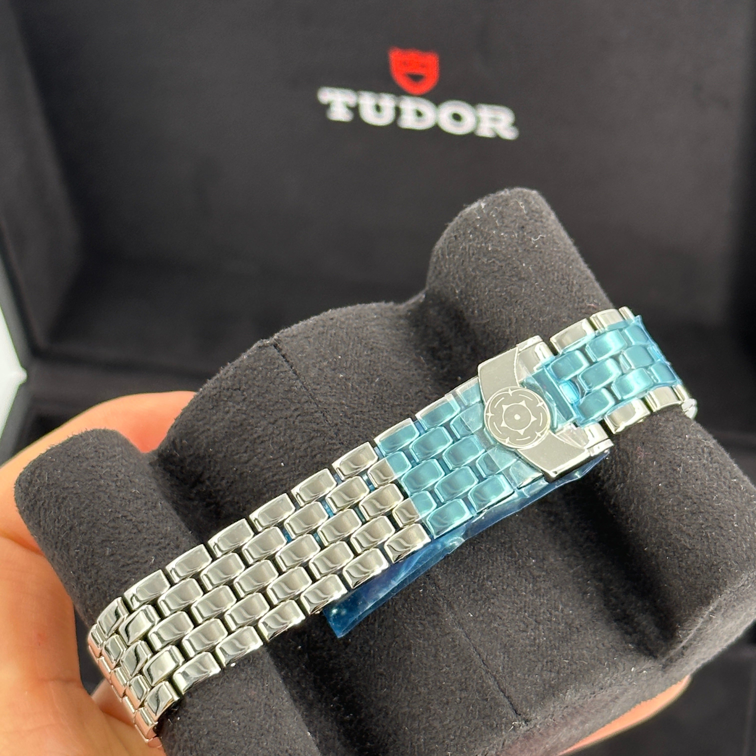 Tudor Clair de Rose 30mm 35500-0009 Blue Roman 2024