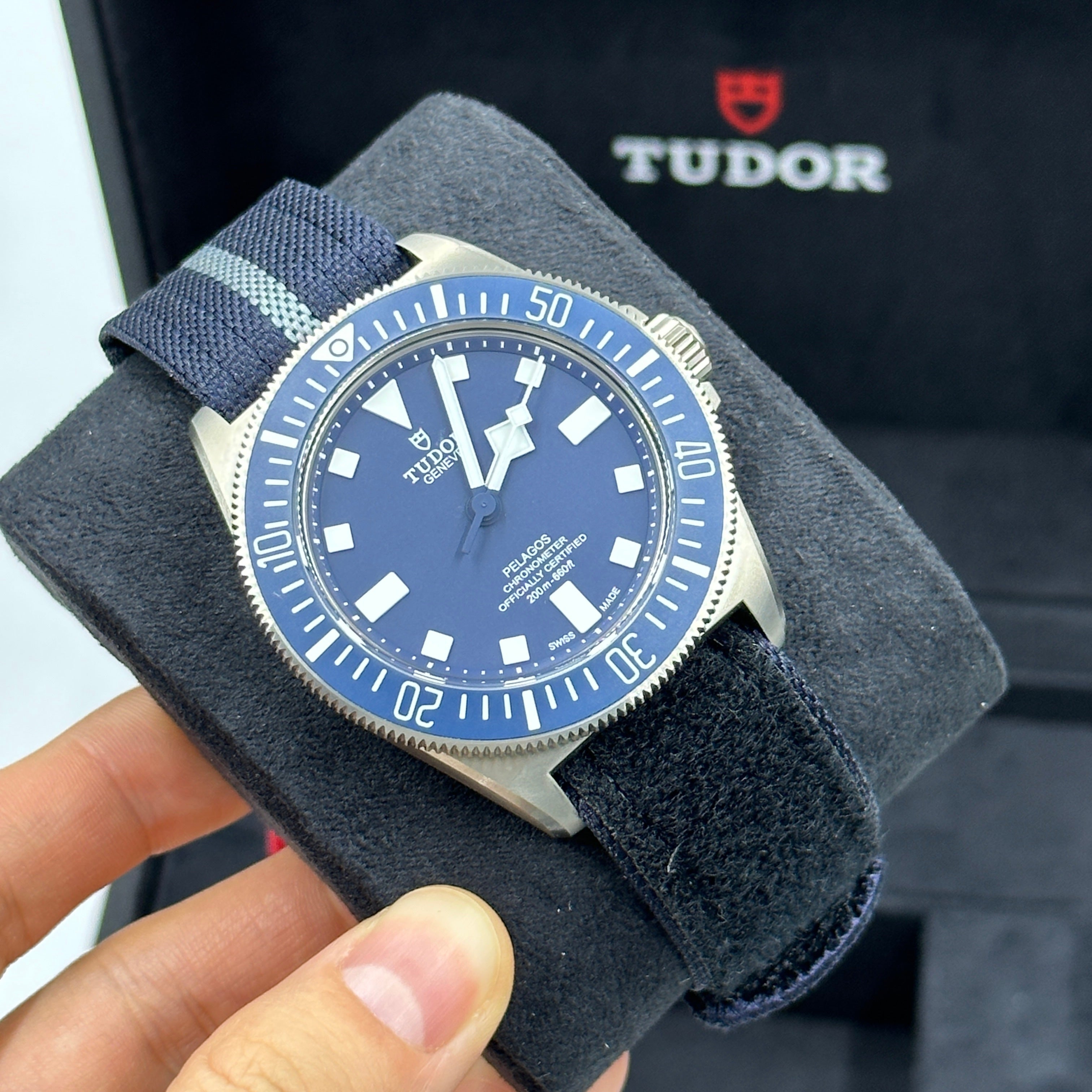 Tudor Pelagos FXD 42mm 25707B/23-0001 Blue Fabric 2024