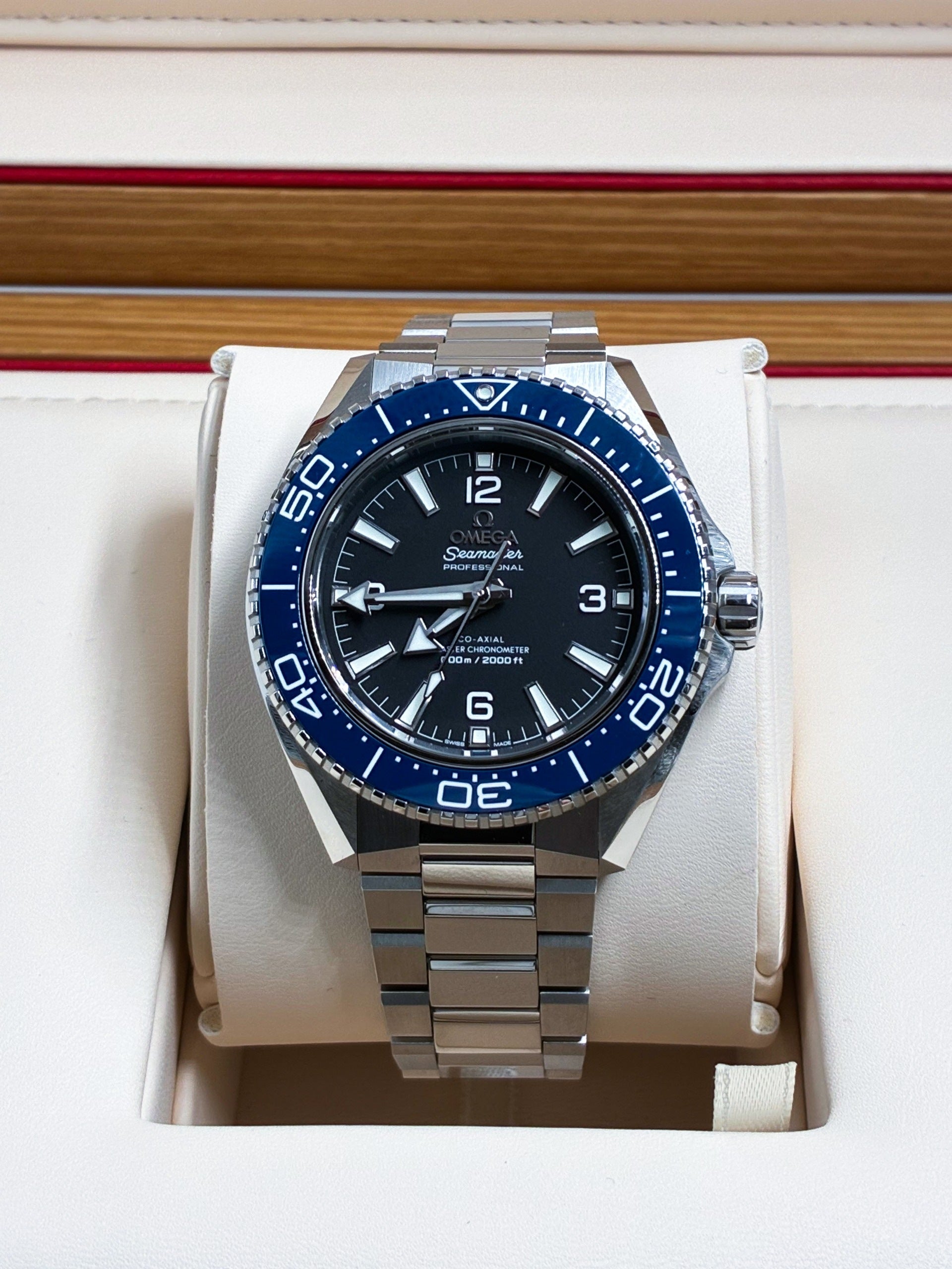 Omega Seamaster Planet Ocean 217.30.42.20.01.002 2026