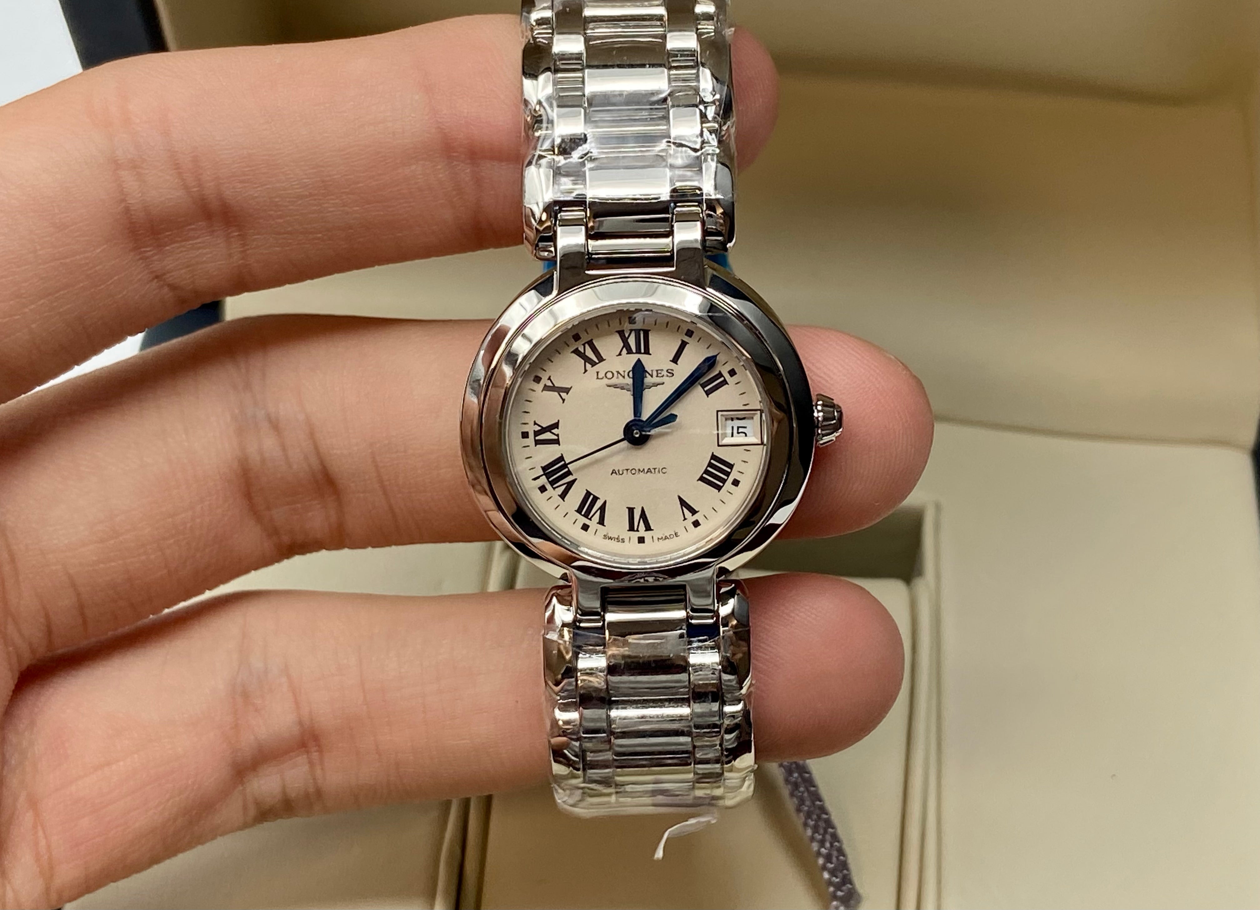 Longines PrimaLuna 26.5mm L8.111.4.71.6