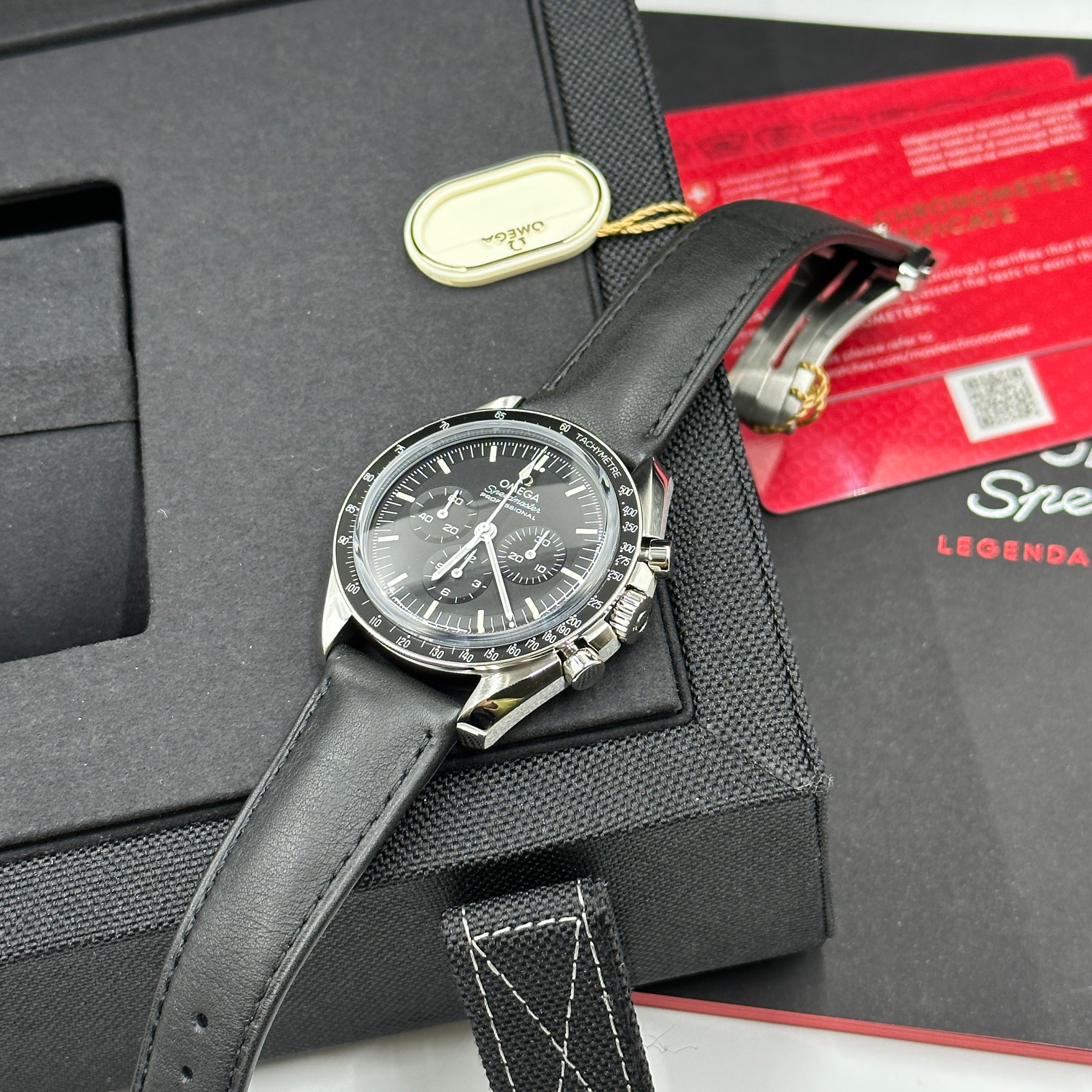 Omega Speedmaster Moonwatch Professional 42 mm 310.32.42.50.01.002 2025 KCL