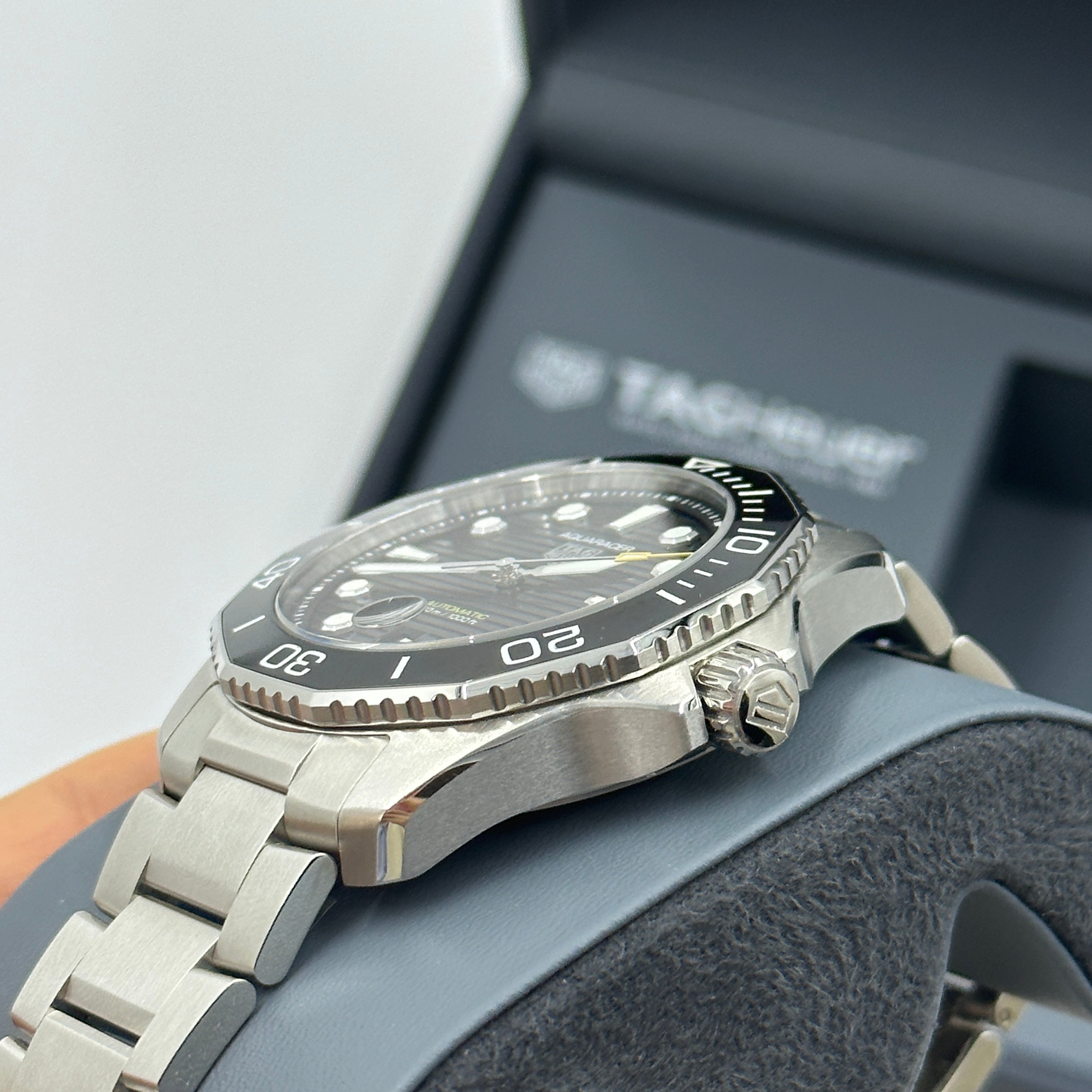 TAG Heuer Aquaracer Professional 300 Date 43mm WBP201A.BA0632 2025