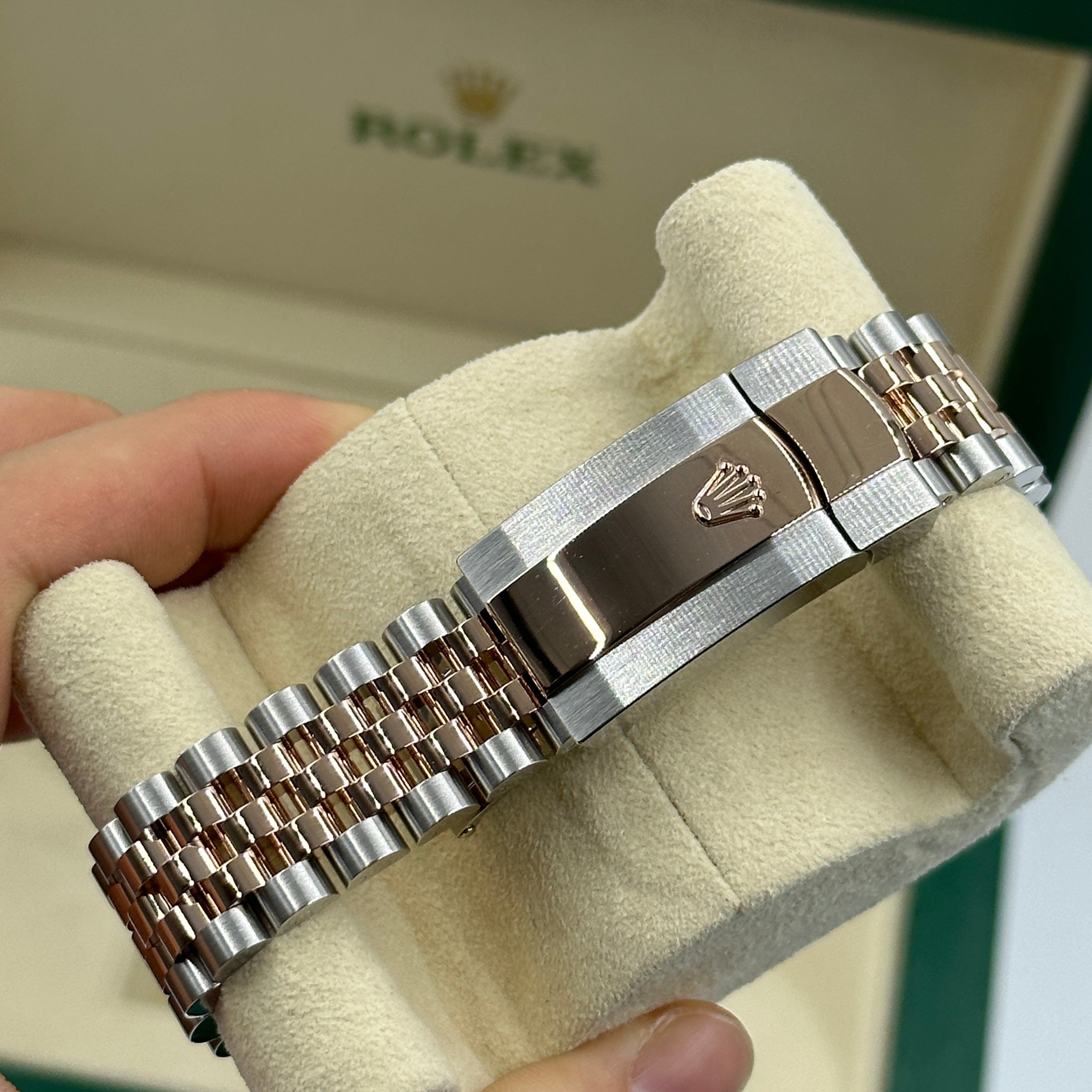 Rolex Datejust 36 126231G Grey Fluted Jubilee 2024