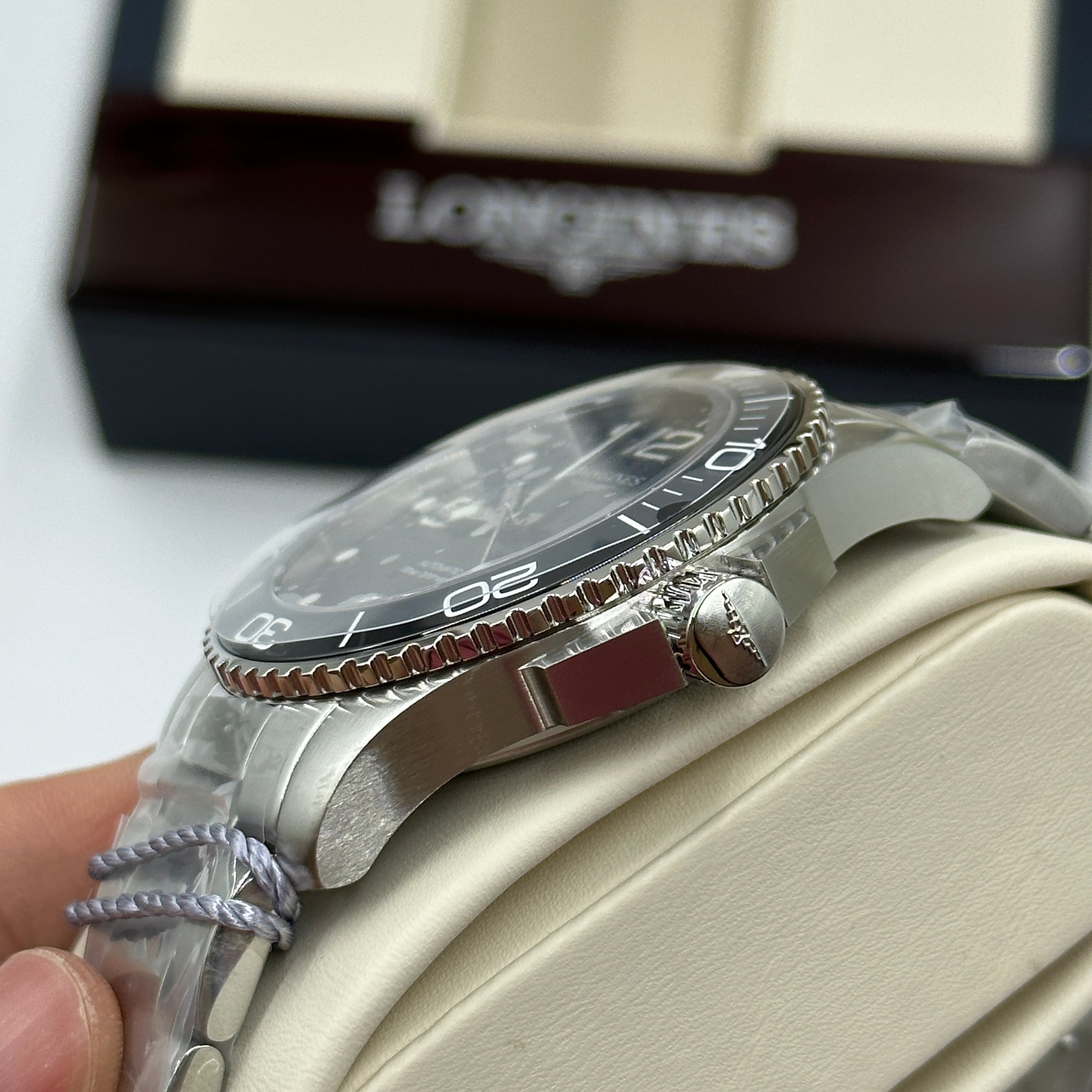 Longines HydroConquest 43mm L3.782.4.56.6 2025
