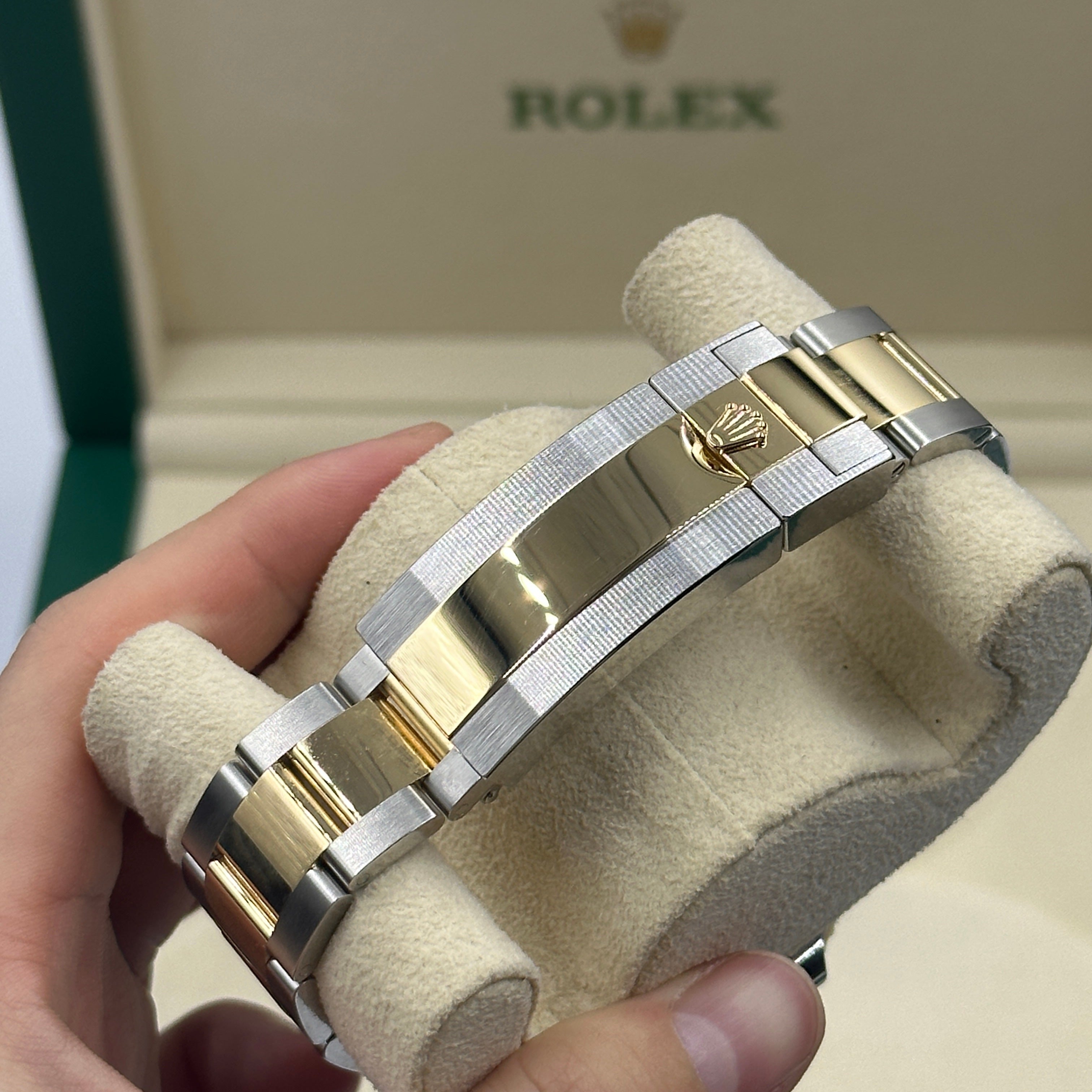 Rolex Sea-Dweller 43 43mm 126603 2024