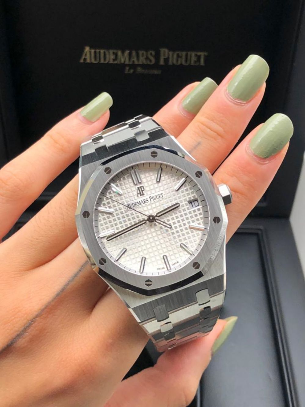 Audemars Piguet Royal Oak 41mm 15500St White 2021