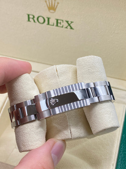 Rolex Lady-Datejust 279384G Silver Star Oyster 2024