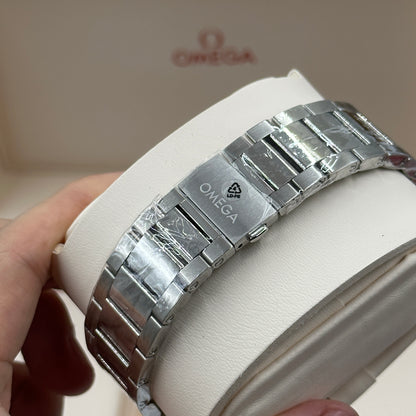 Omega Seamaster Aqua Terra 150M 43 mm 220.30.43.22.10.001 2023 GKO