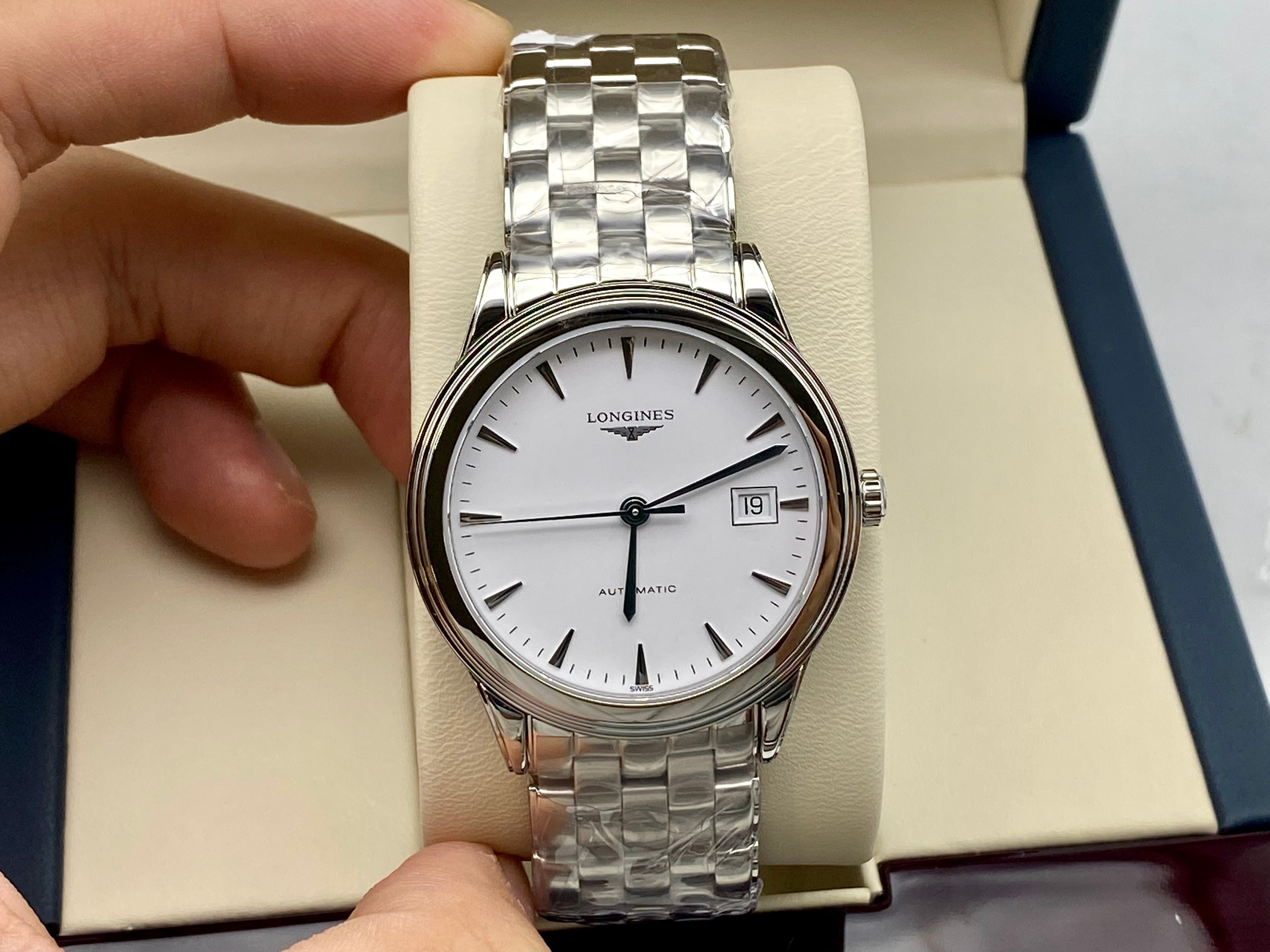 Longines Flagship 38.5mm L4.974.4.12.6