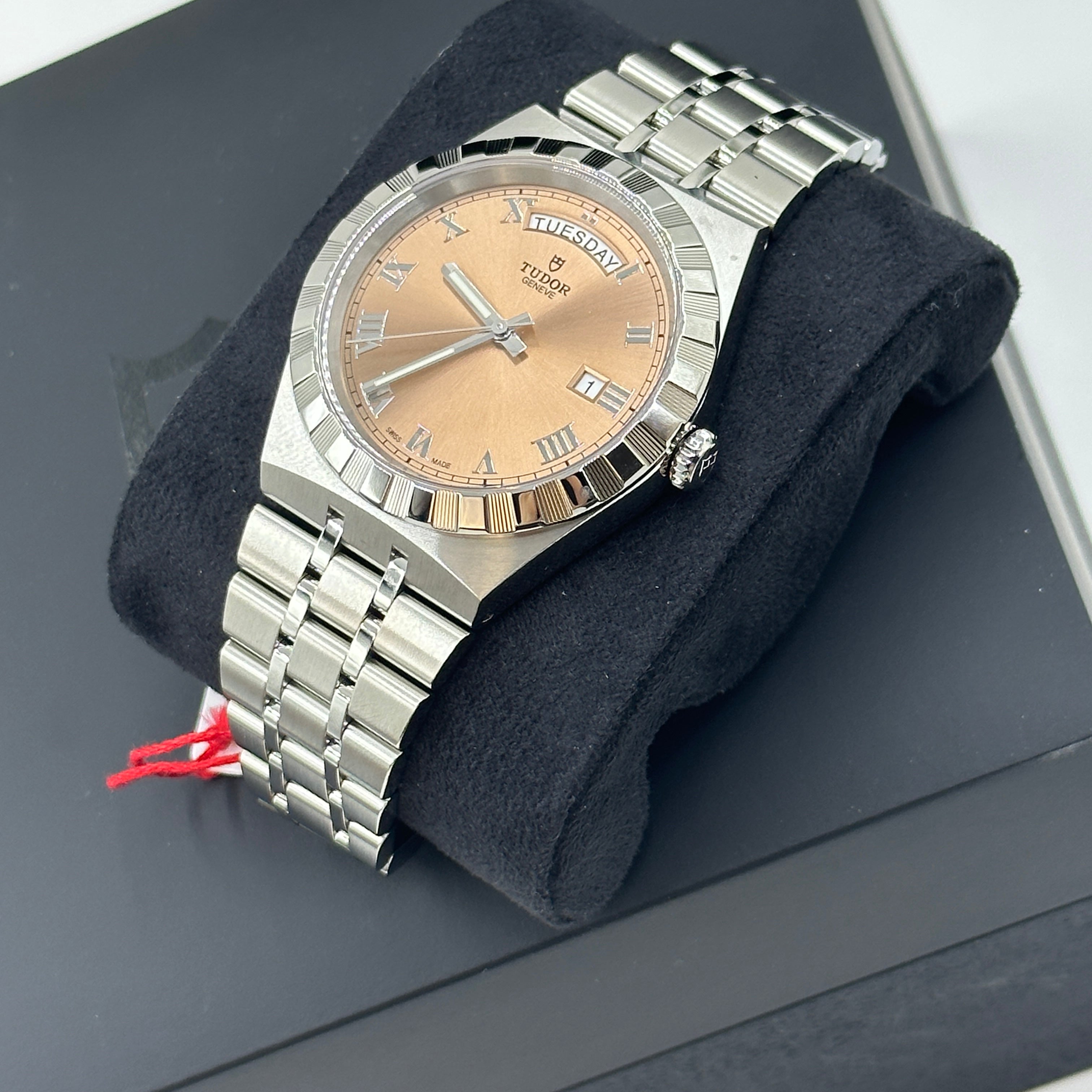 Tudor Tudor Royal 41mm 28600-0009 Pink Roman 2025