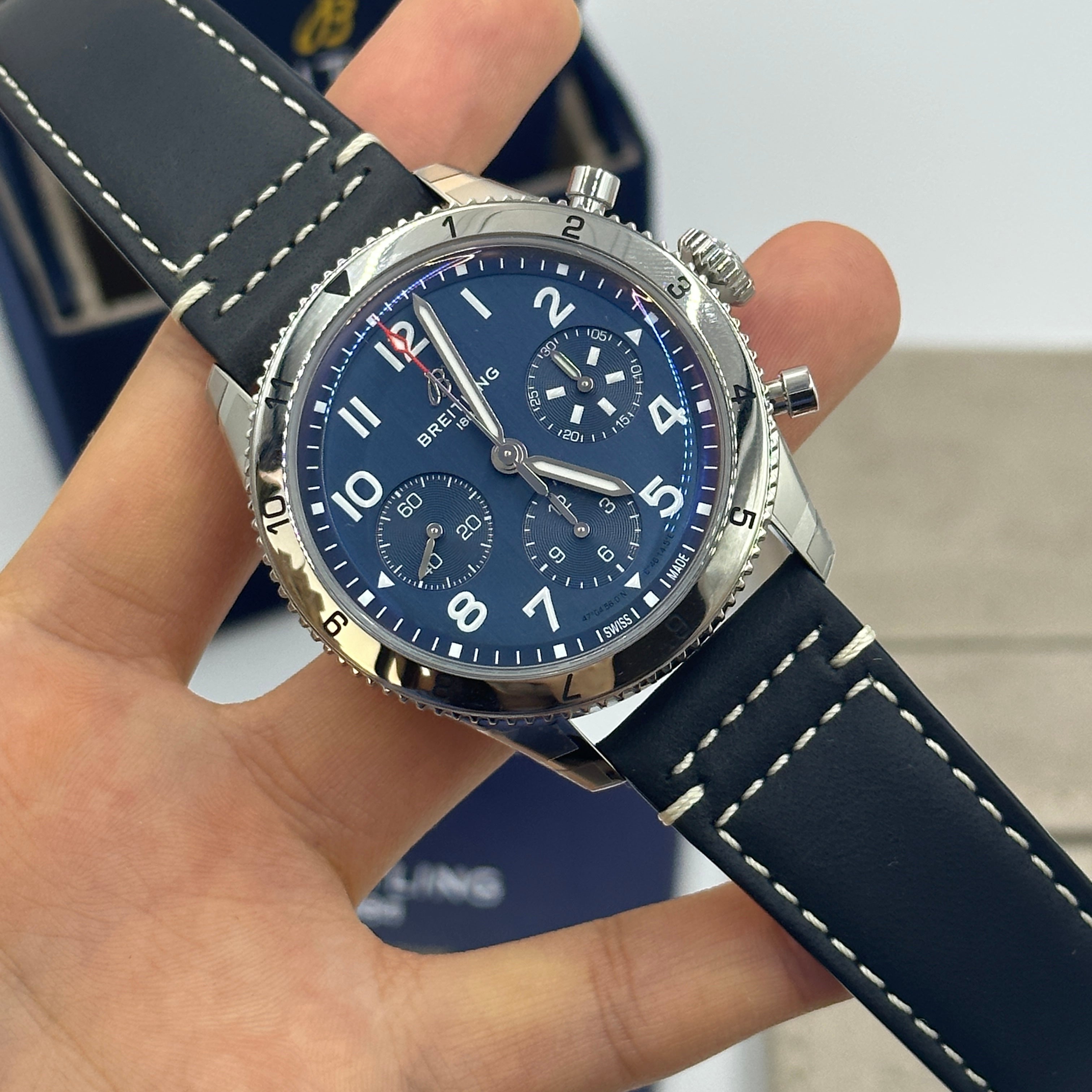 Breitling Classic AVI 42mm Chronograph 42 Tribute to Vought F4U Corsair A233801A1C1A1 2025