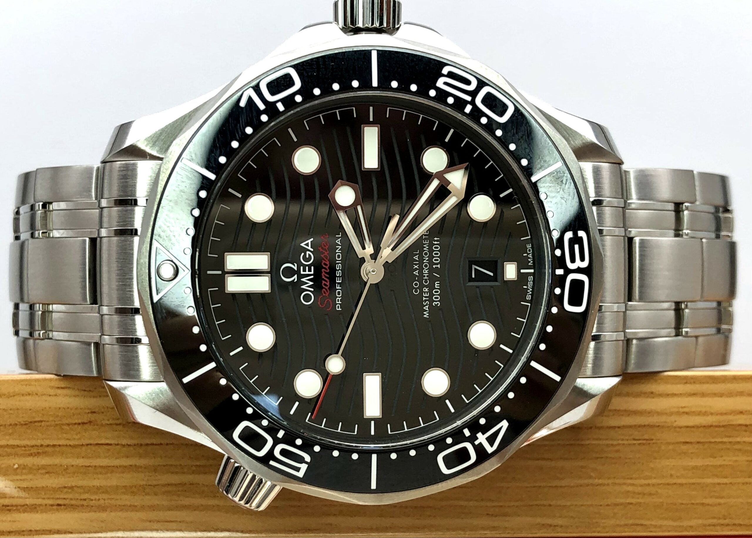 Omega Seamaster Diver 300M 42 mm 210.30.42.20.01.001 2023 JLS