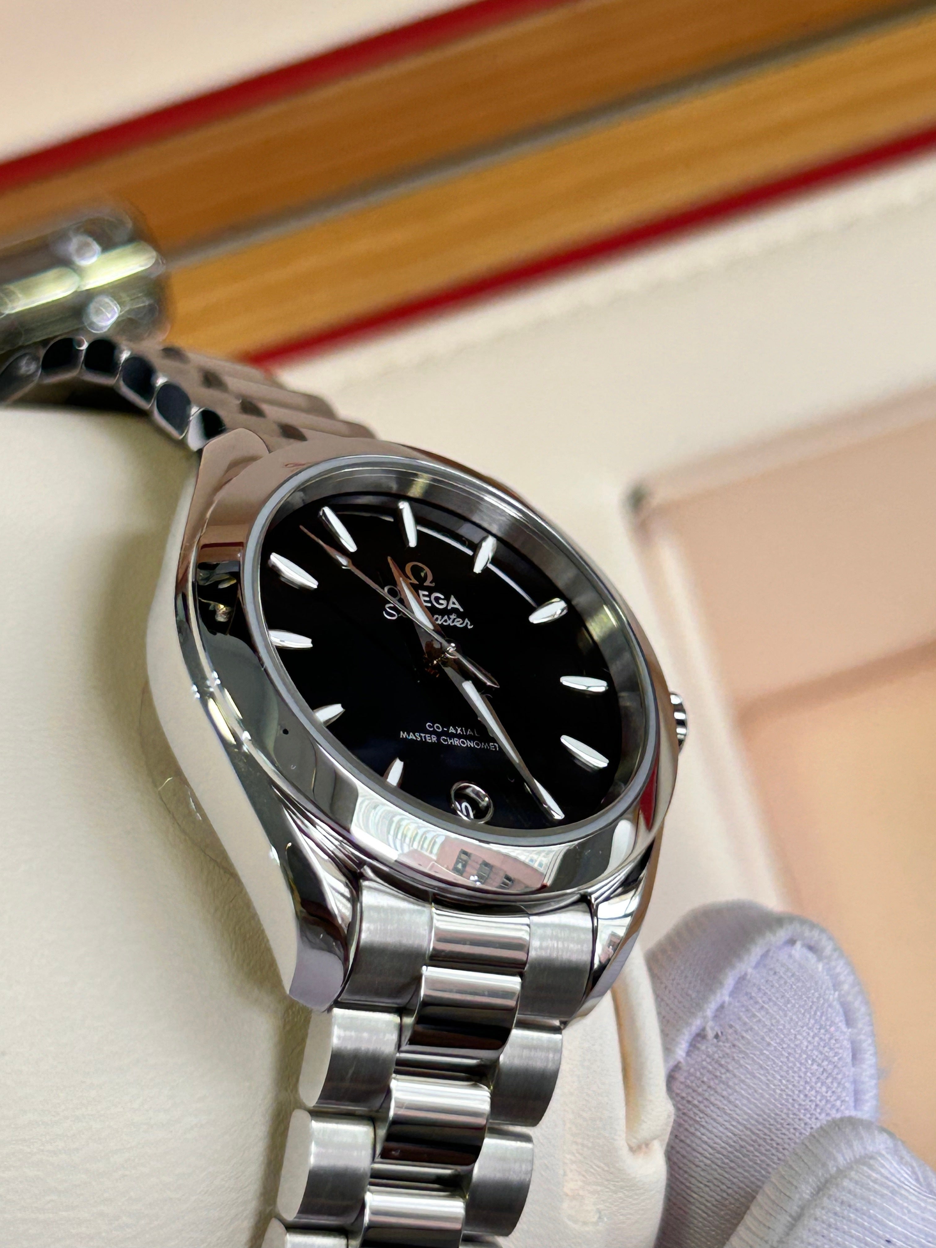 Omega Seamaster Aqua Terra 220.10.30.20.01.001