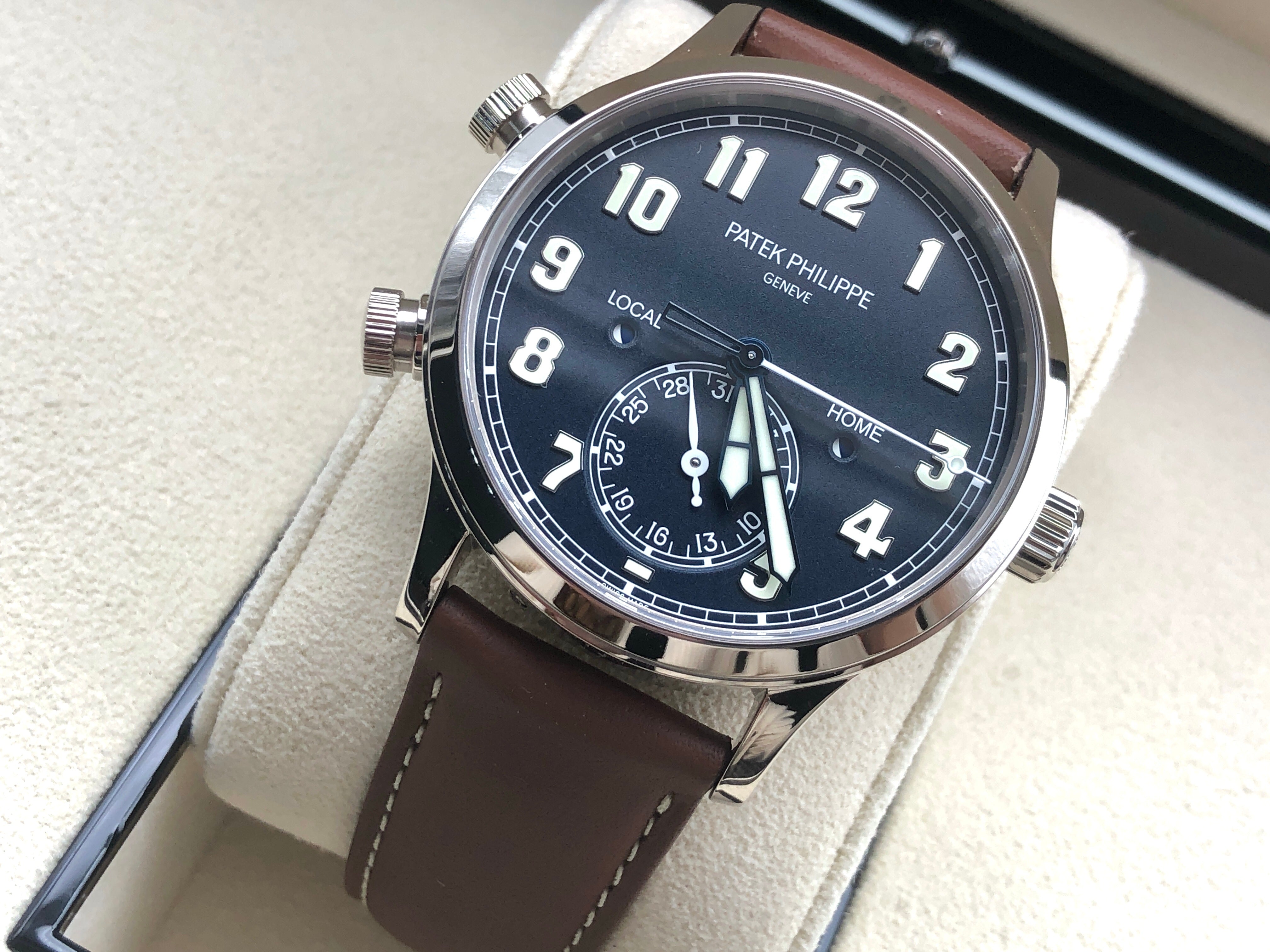 Patek Philippe Pilot Travel Time 5524G-001
