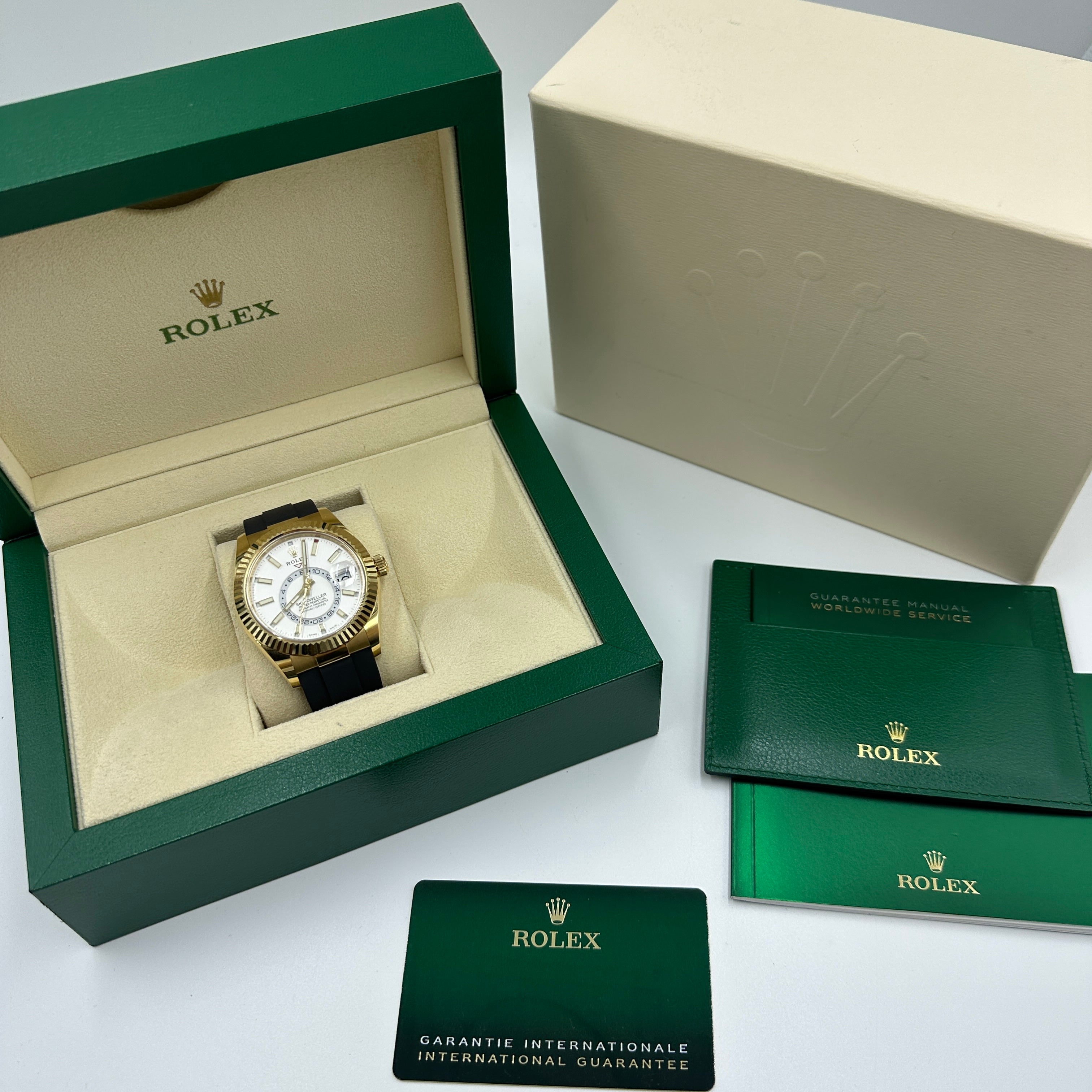 Rolex Sky-Dweller 42mm 326238 White 2021