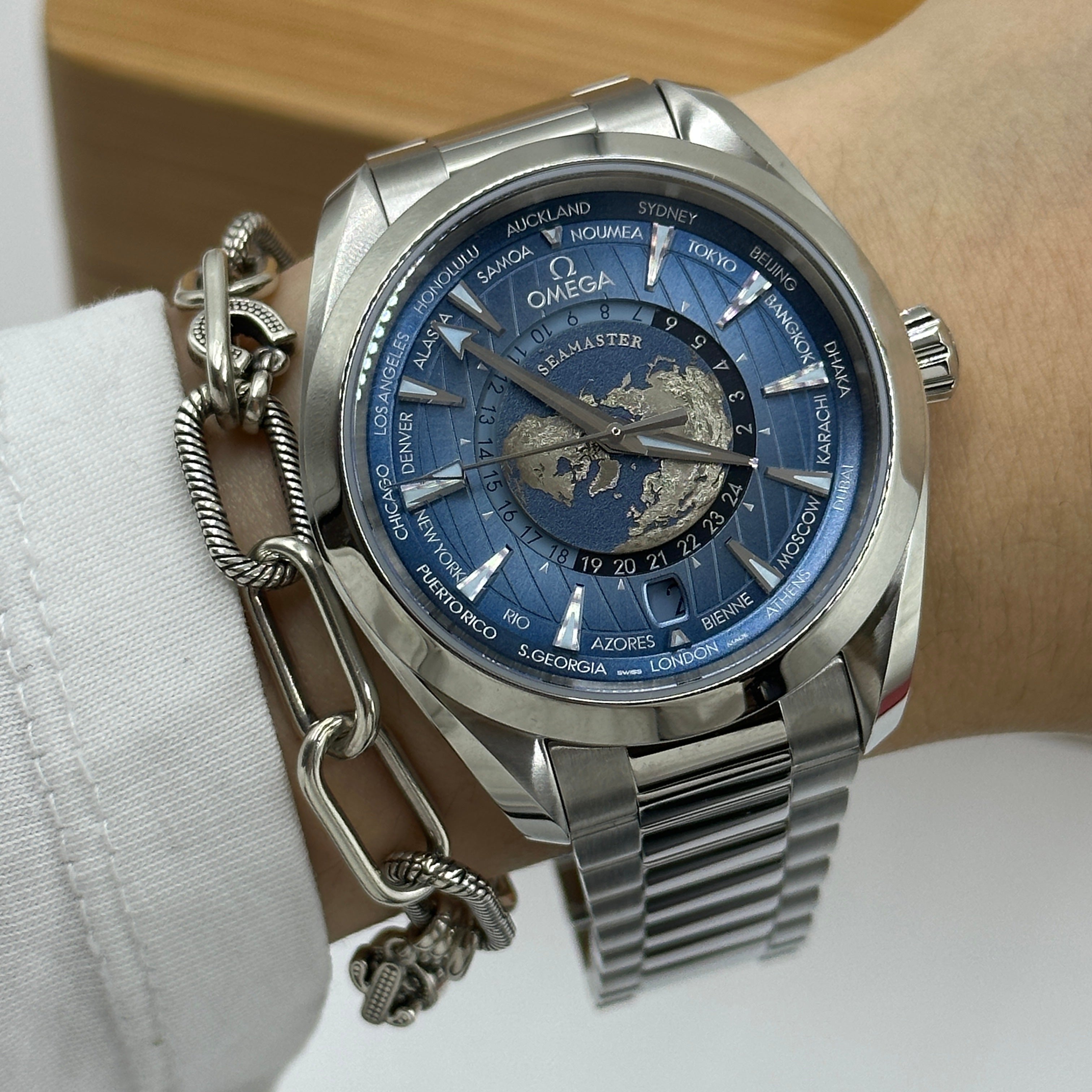 Omega Seamaster Aqua Terra 150M 43mm 220.10.43.22.03.002 2024