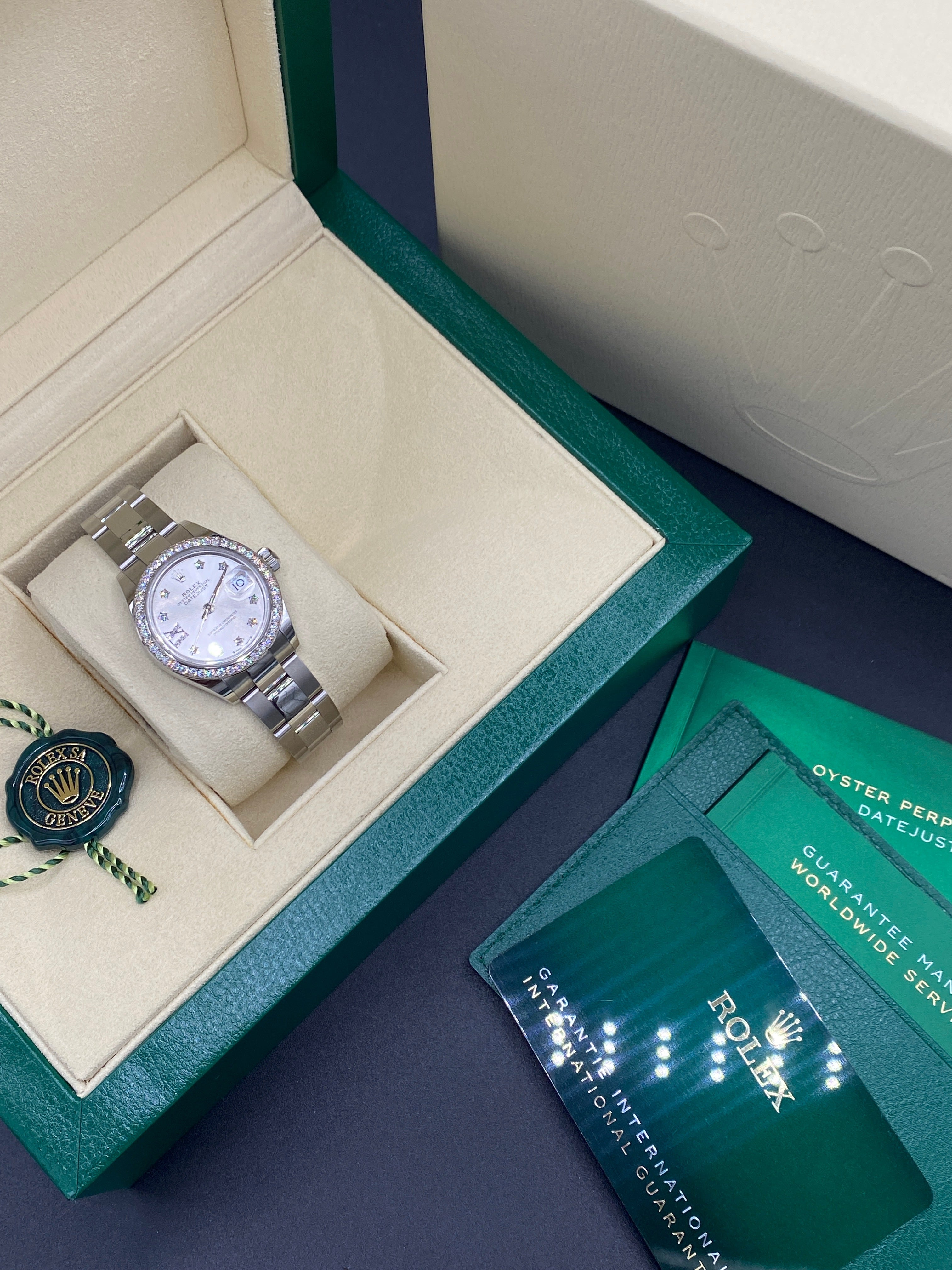 Rolex Lady-Datejust 279384G Silver Star Oyster 2024
