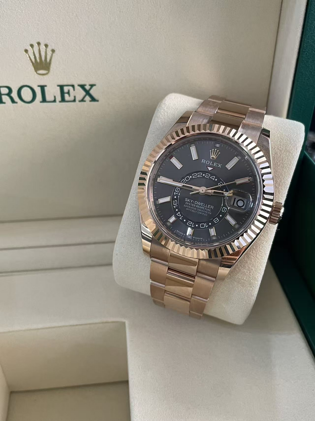 Rolex Sky-Dweller 336935 Grey Oyster  2026