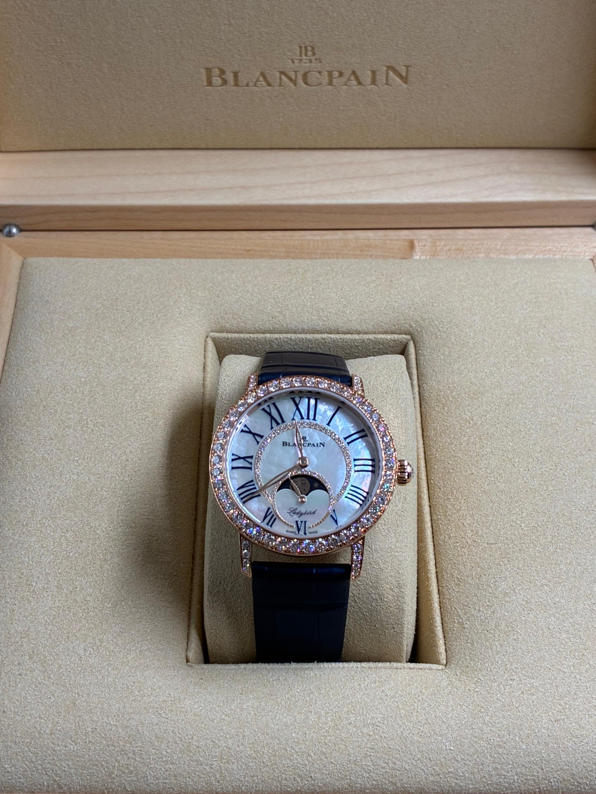 Patek Philippe Complications 5172G-001 2025