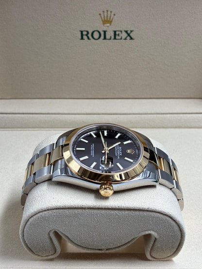 Rolex Datejust 41 126303 Black Index Oyster