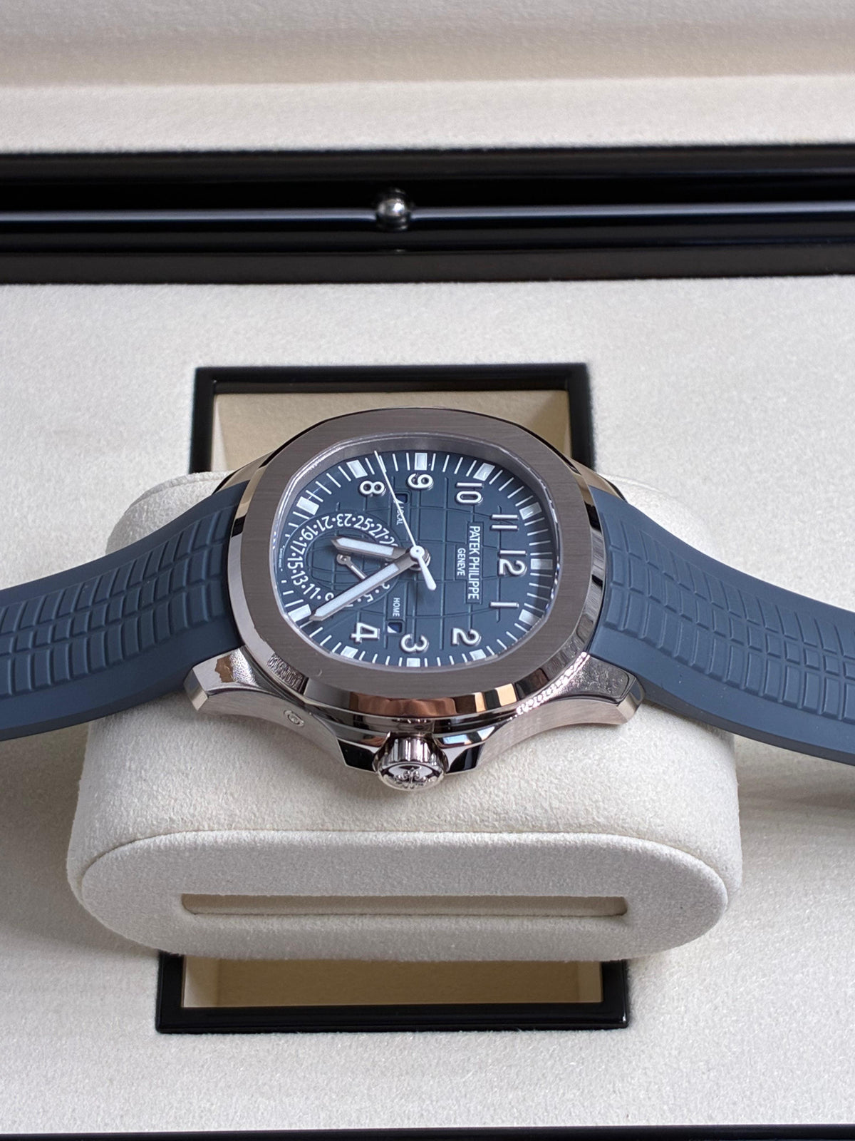 Patek Philippe Aquanaut 5164G-001  2026