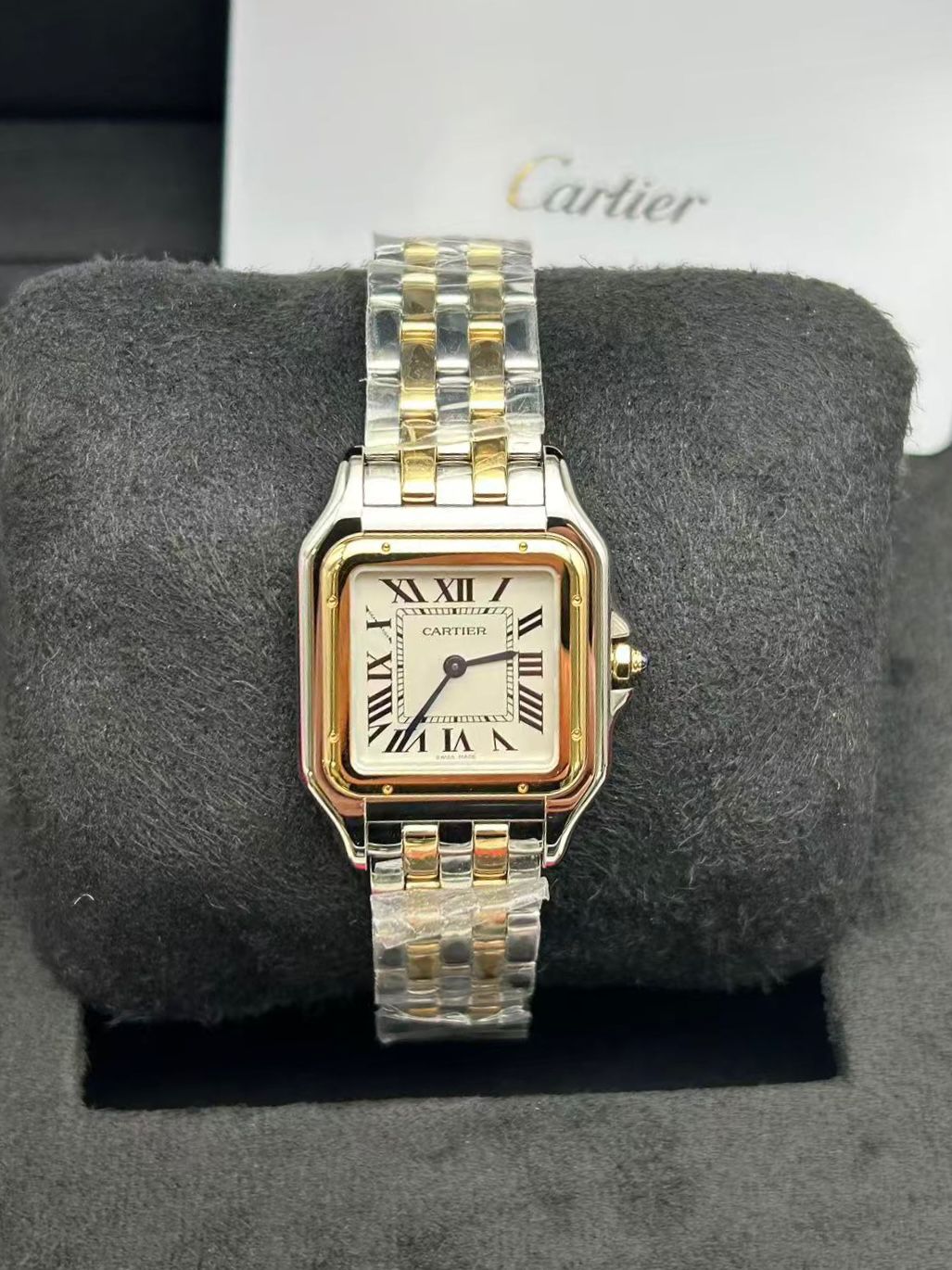 CARTIER Panthère W2PN0019
