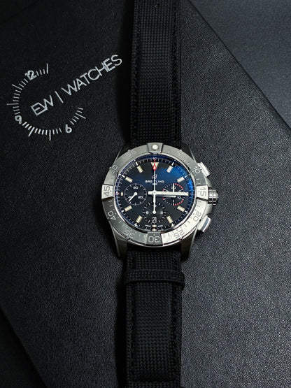 Breitling Avenger B01 Chronograph 44 AB0147101B1X1