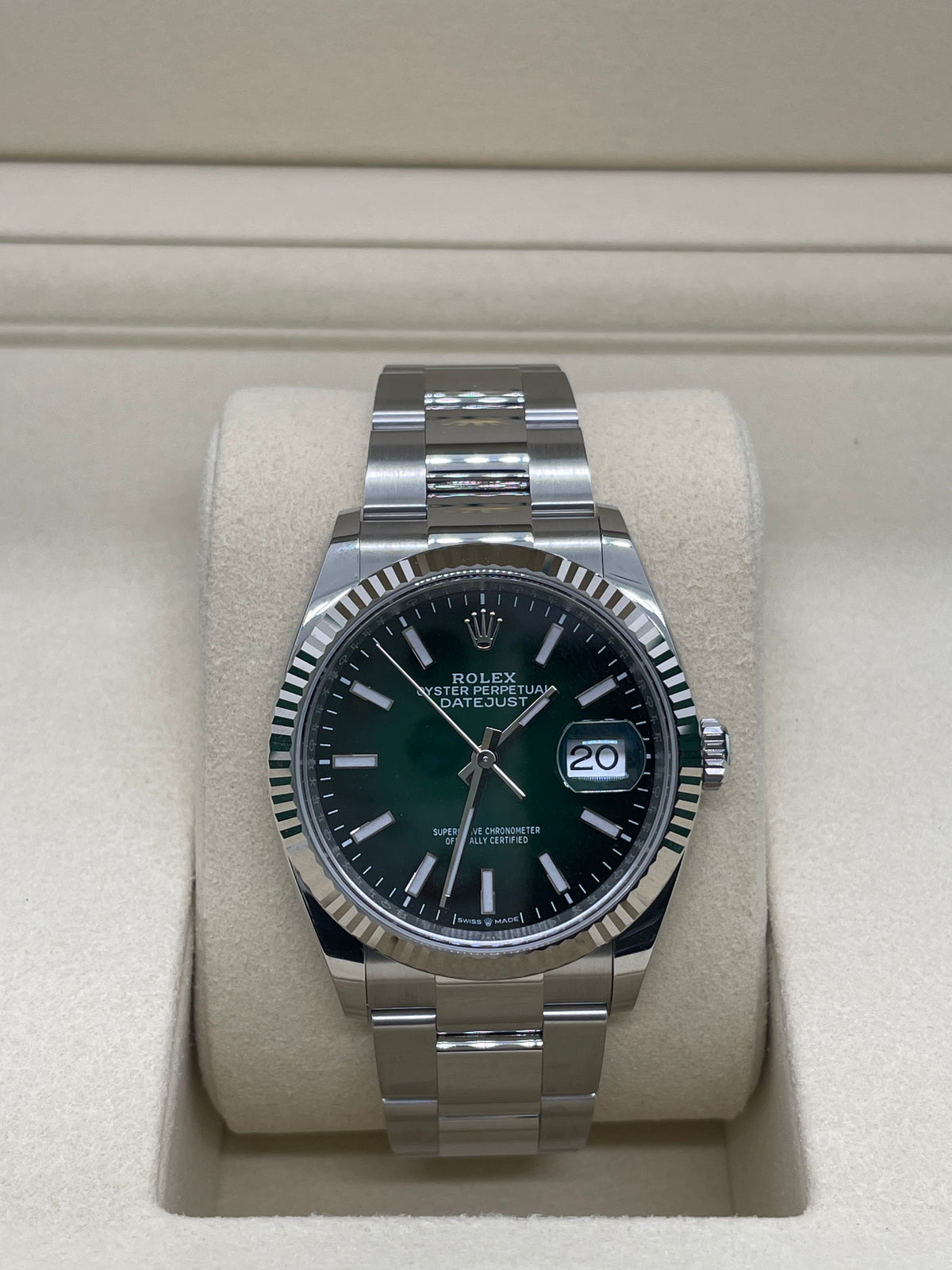 Rolex Datejust 36 126234 Ombré Green Oyster 2026