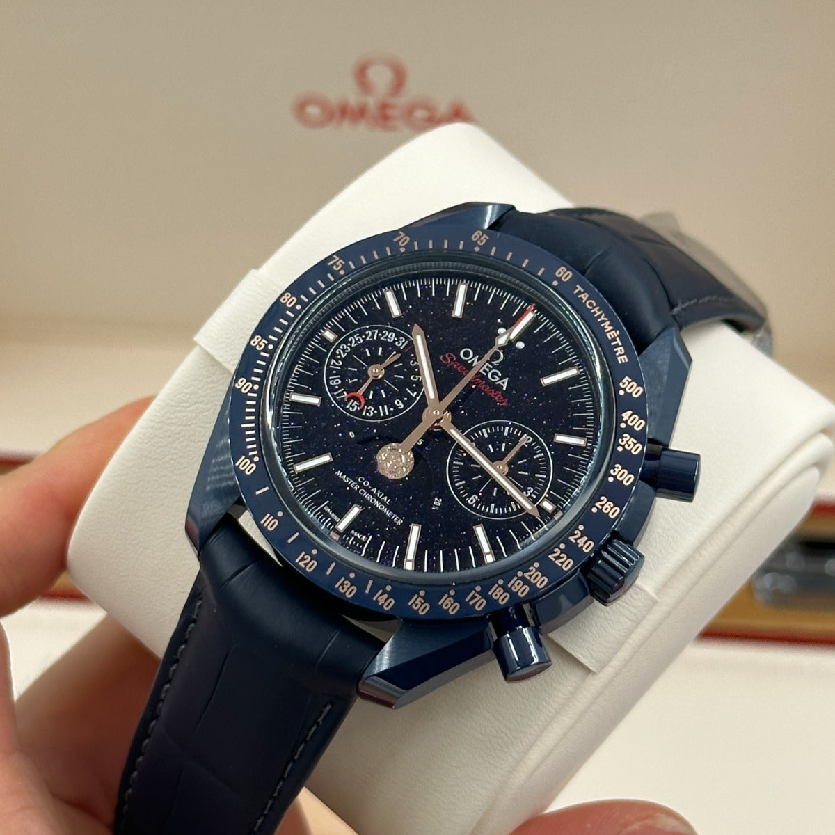 Omega Speedmaster Moonwatch Moonphase 304.93.44.52.03.002 2026