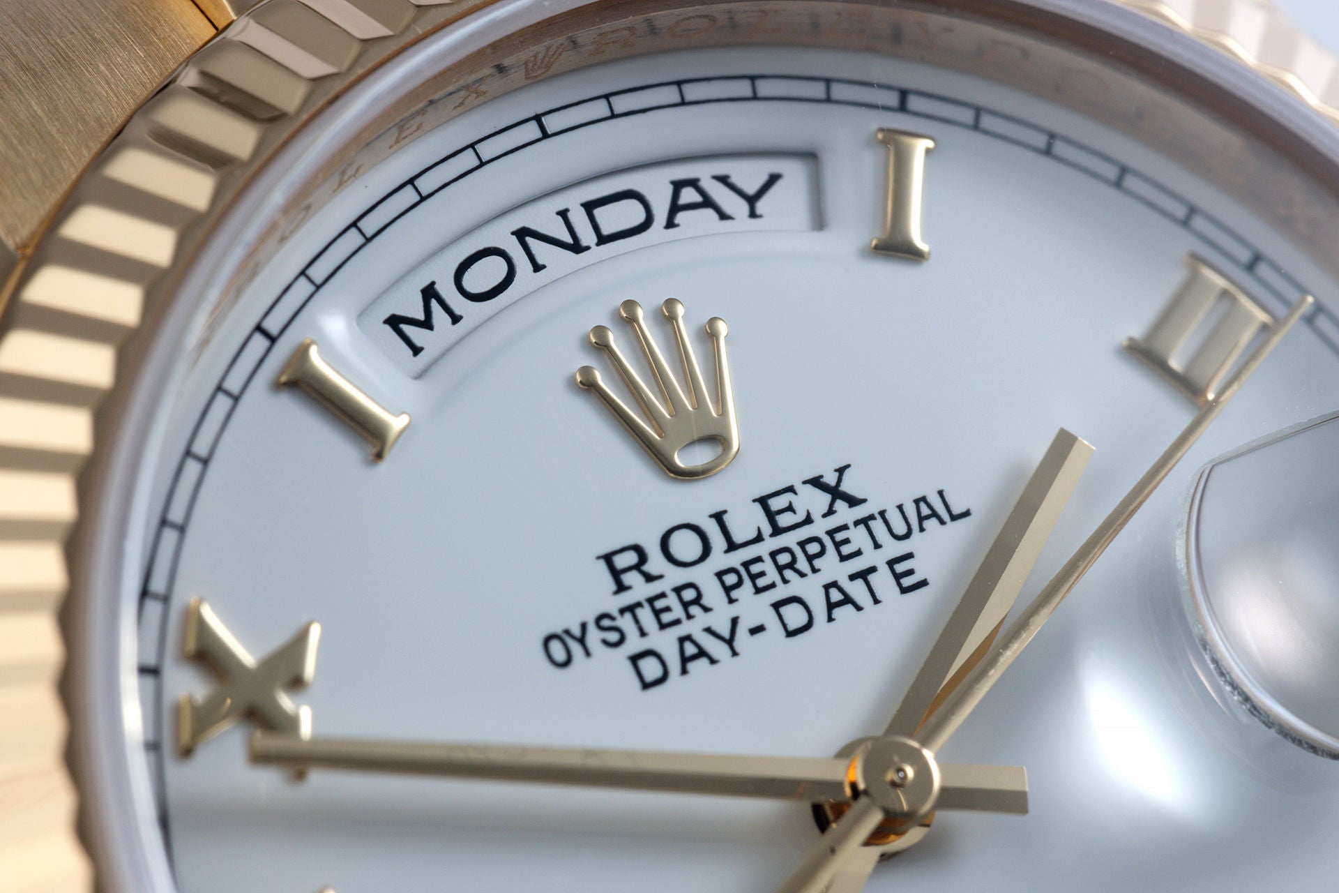 Rolex Day-Date "President" 118238 White 2009 Full Set