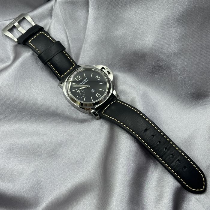 EW Watches | Panerai Luminor Logo PAM01084