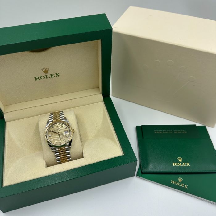 R*y様 ★ROLEX ロレックス DATEJUST 空箱 BOX ボックス 外 正規/純正品】ROLEX ロレックス 空箱 BOX ケース 緑×グリーン