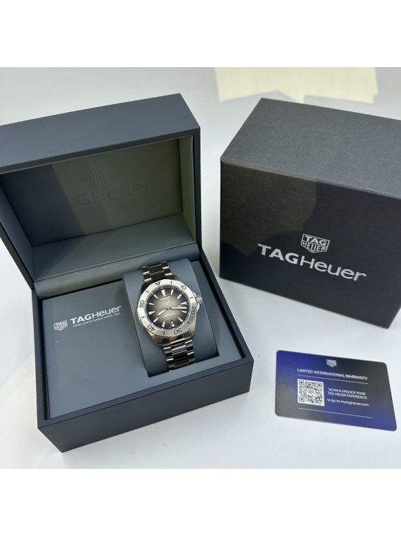 TAG HEUER AQUARACER PROFESSIONAL 200 WBP2110.BA0627 