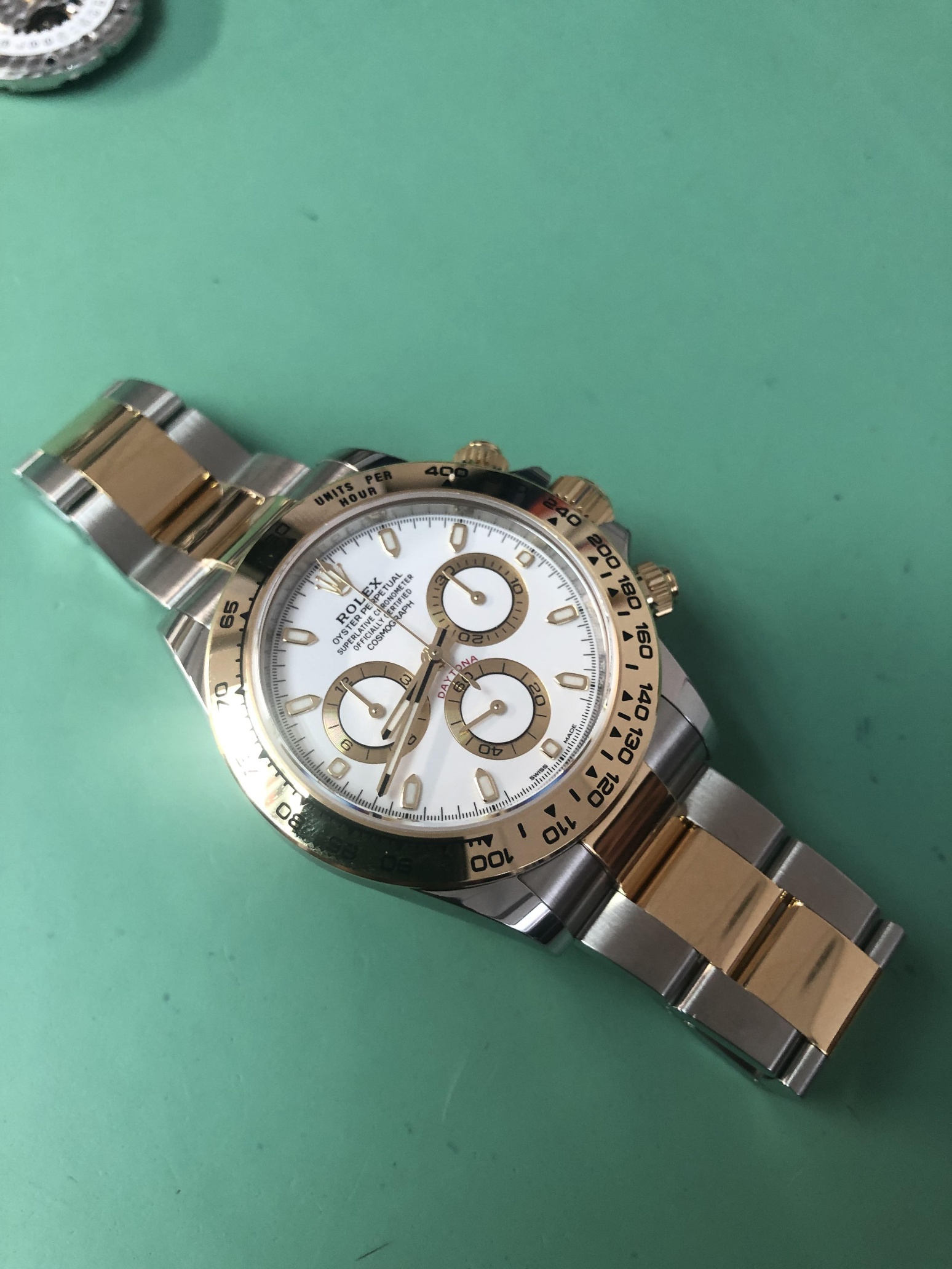 How to know the real rolex watch daytona